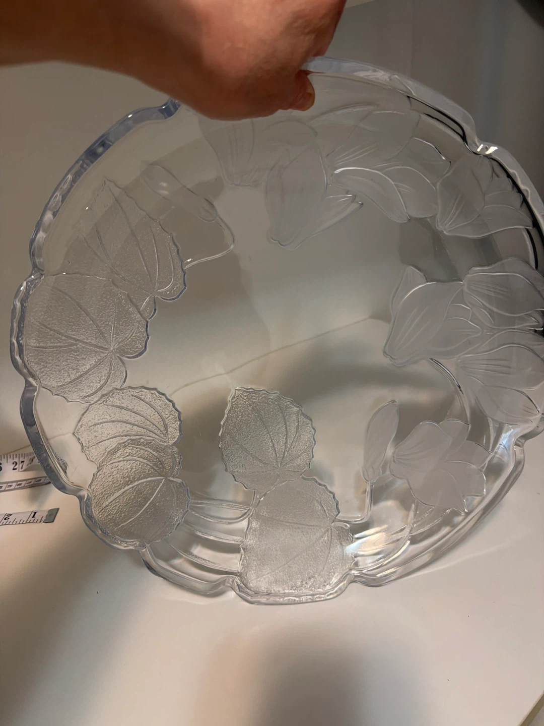 Glass serving dish with floral etching - photo 4