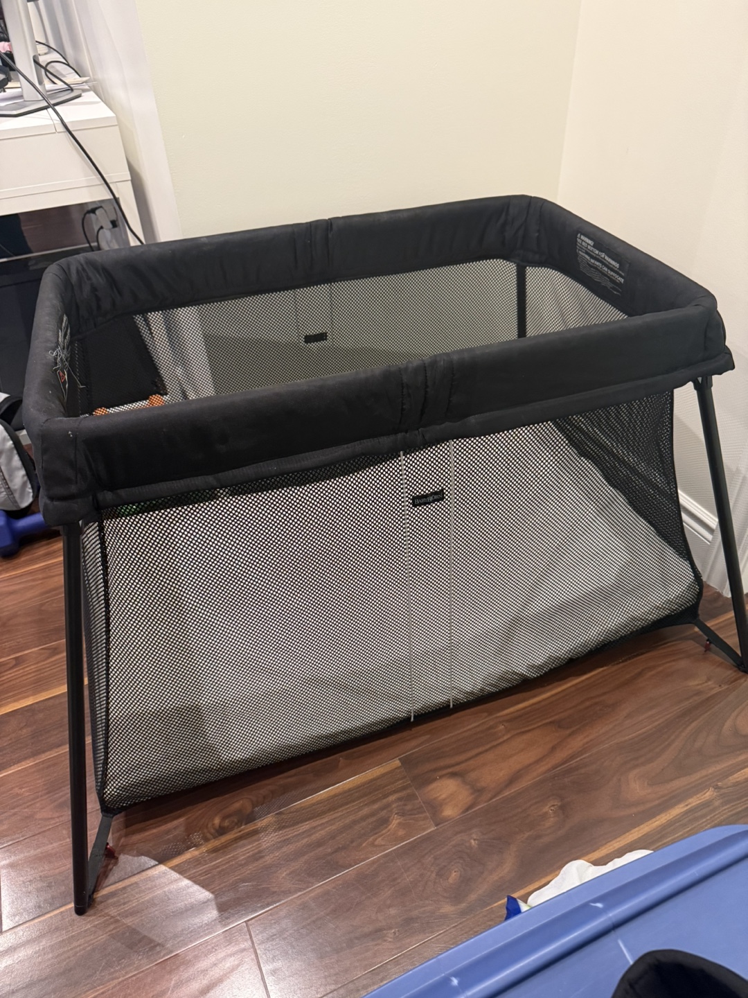 BabyBjörn Travel Crib Light