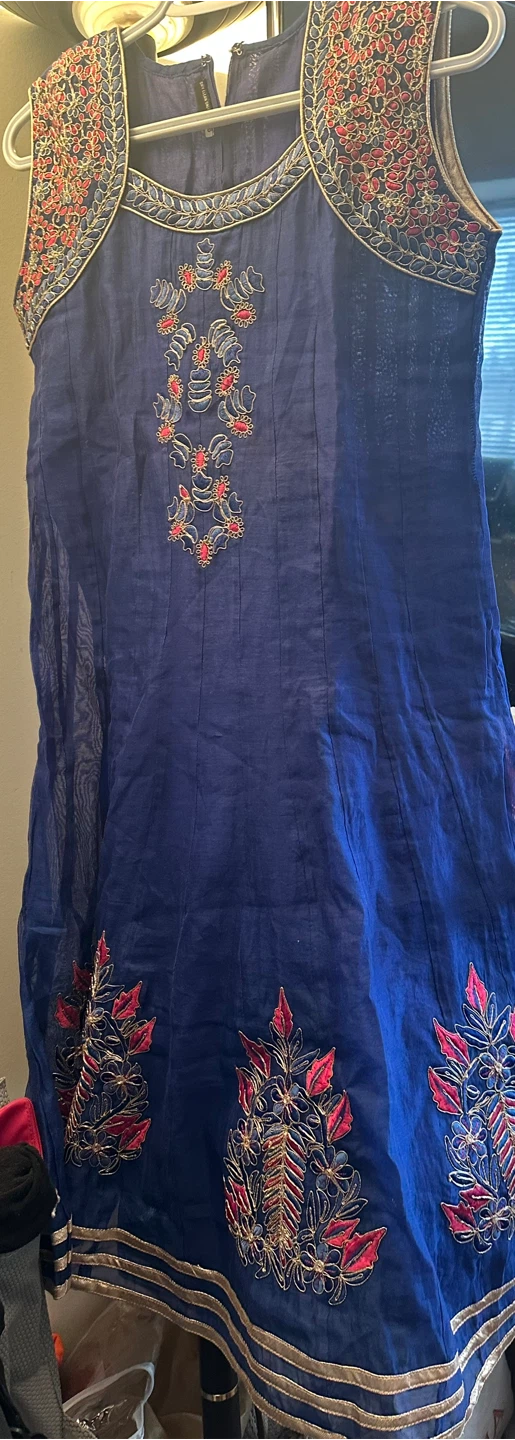 Blue Embroidered Kurti - photo 3