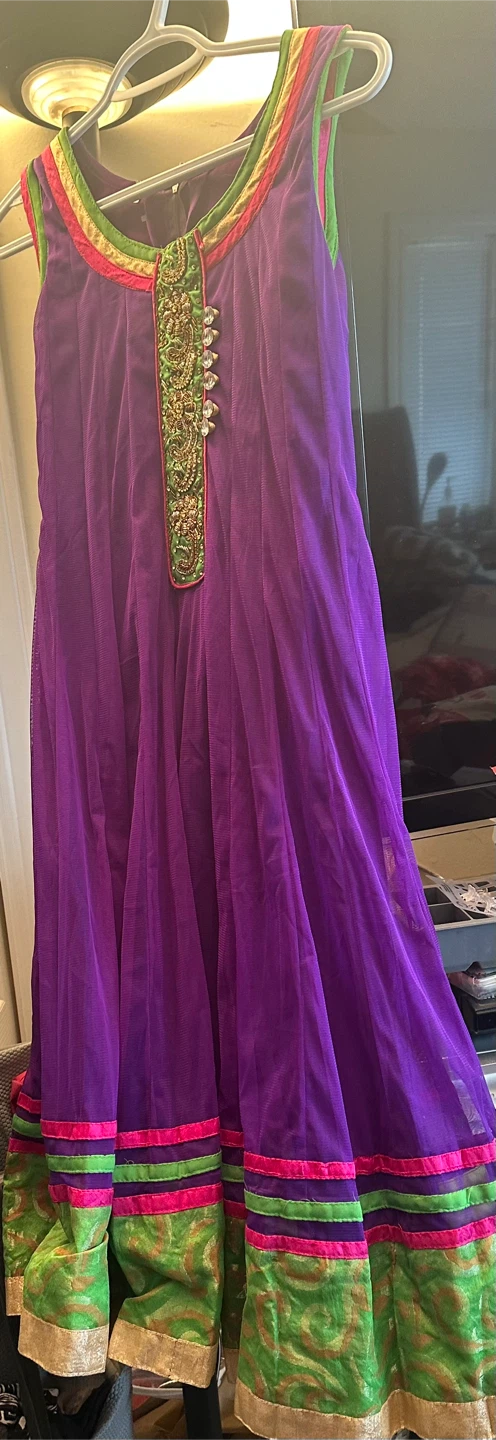 Purple embroidered sleeveless dress - photo 2
