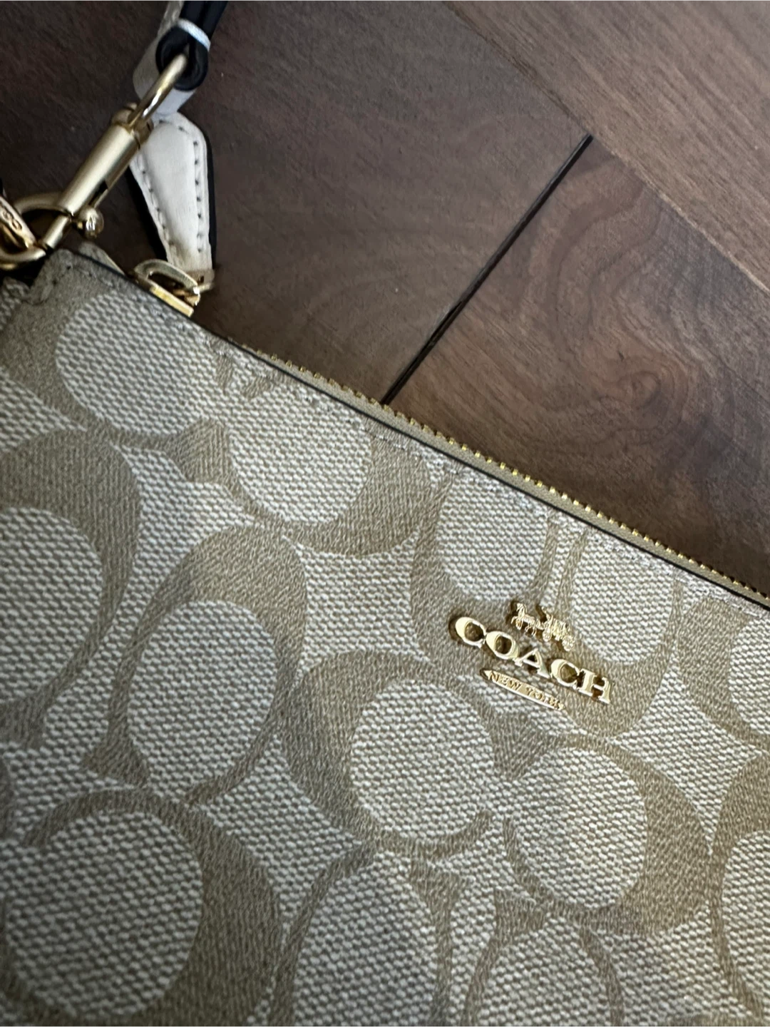 Coach Wristlet Pouch Signature Canvas - photo 3