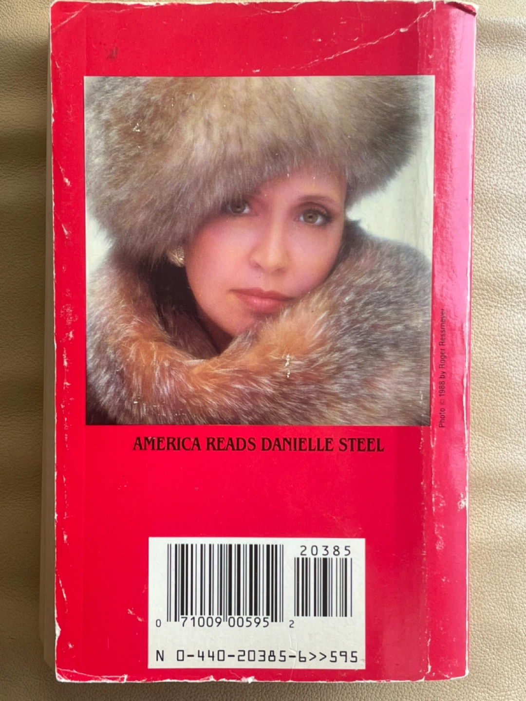 Danielle Steel Zoya Paperback Book - photo 2