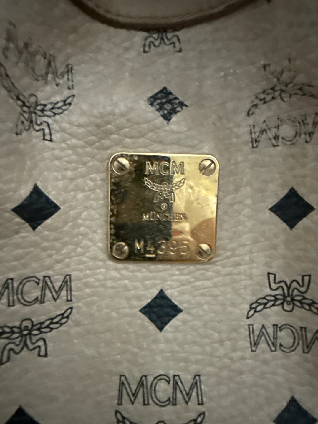 MCM Bucket Bag - photo 3