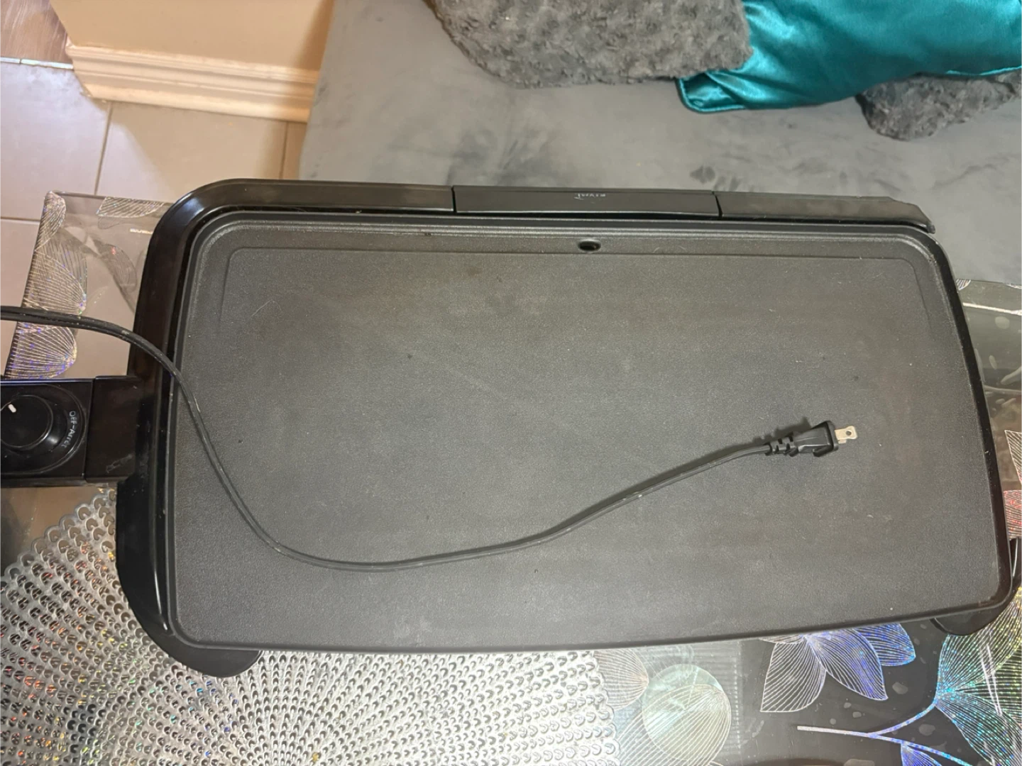 Black Electric Griddle with Drip Tray