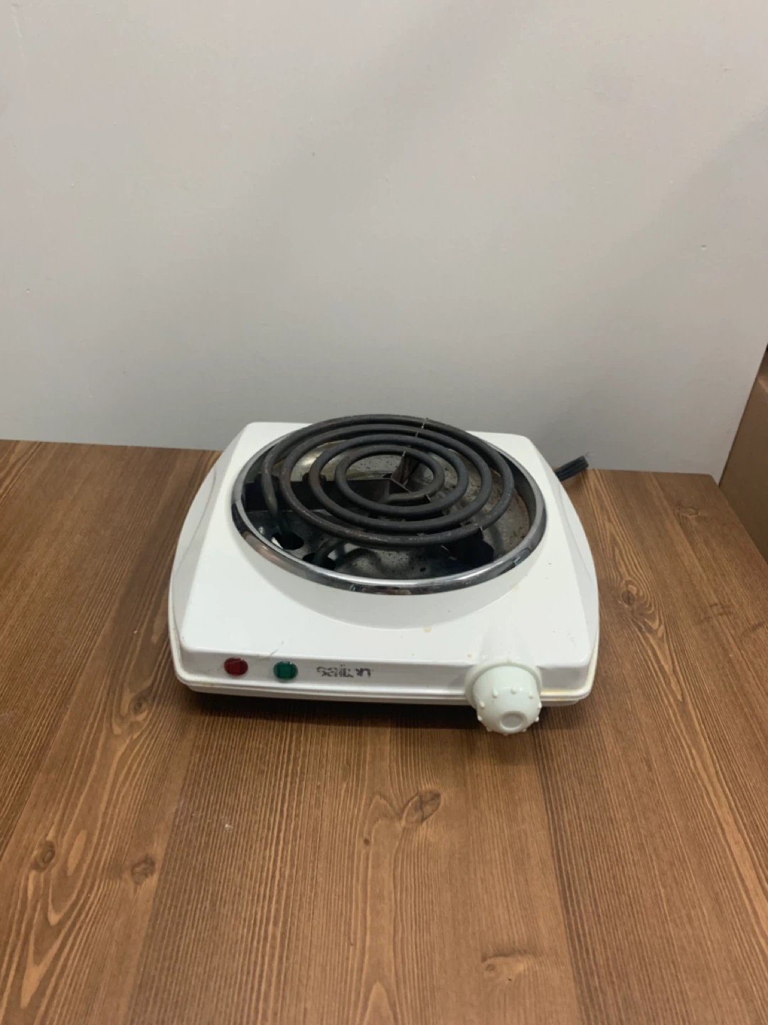 WHITE Portable Electric Stove Burner