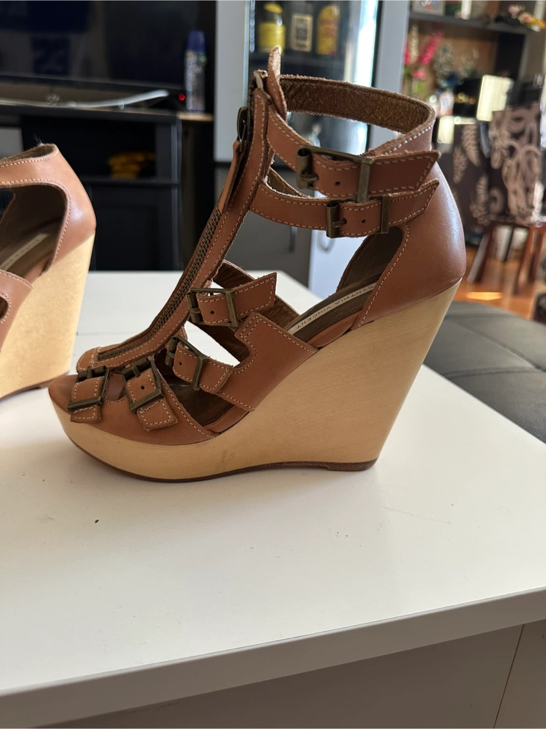 Cynthia Vincent Brown Leather Wedge Sandals - photo 2