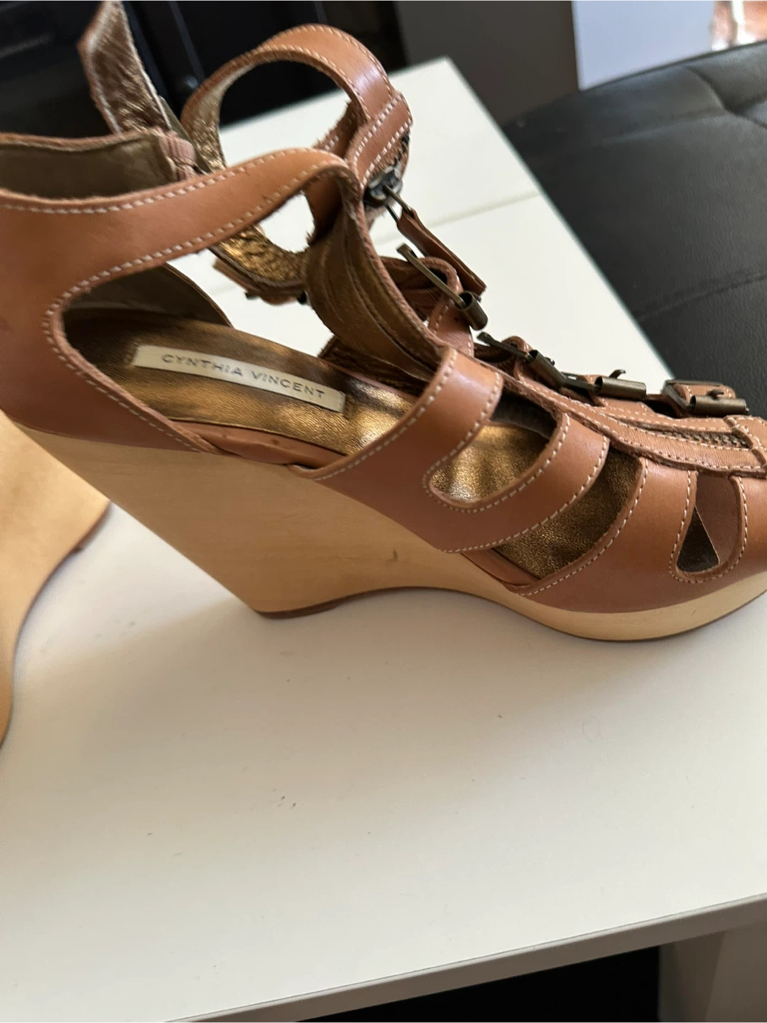 Cynthia Vincent Brown Leather Wedge Sandals - photo 4