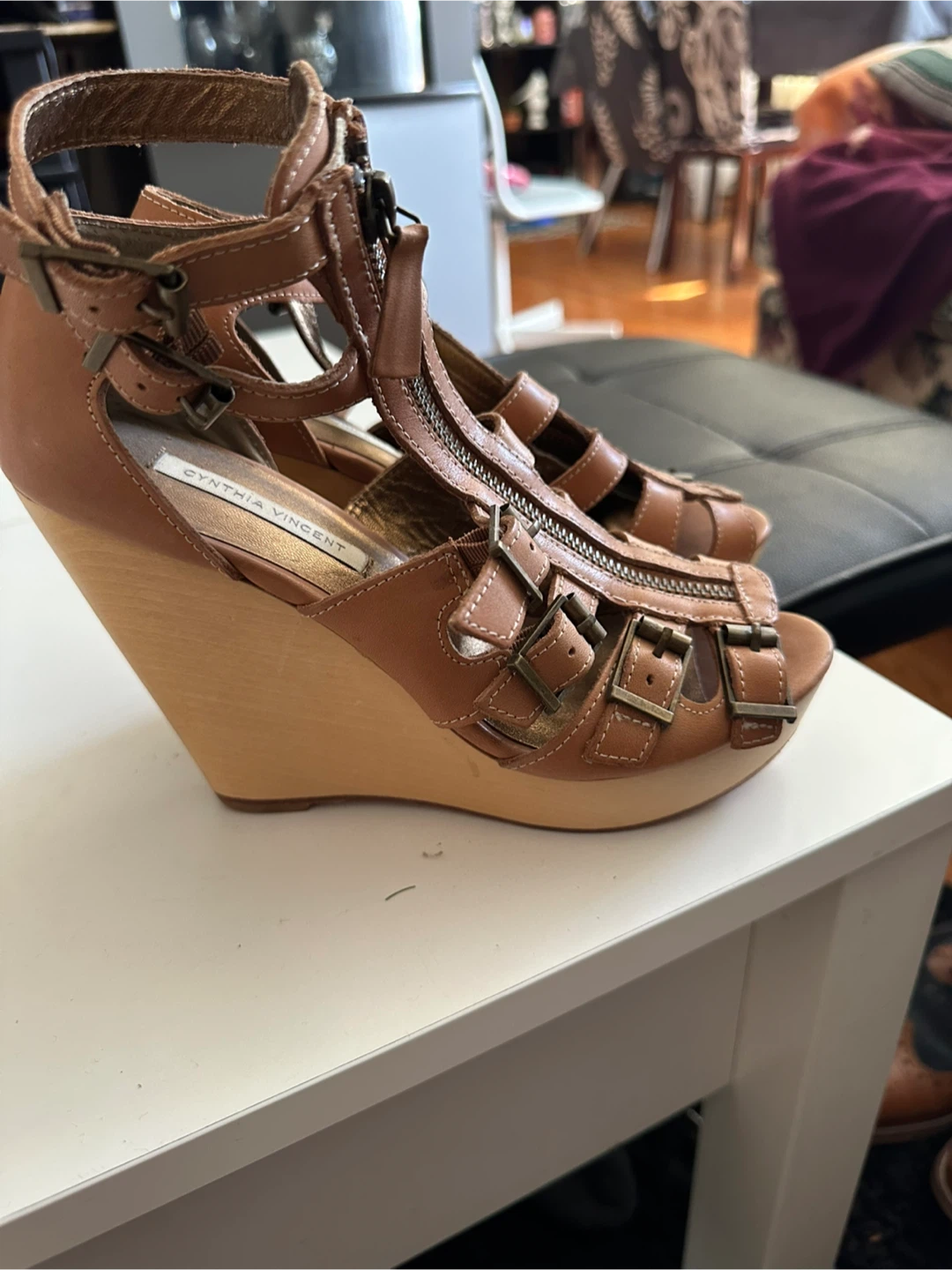 Cynthia Vincent Brown Leather Wedge Sandals - photo 3
