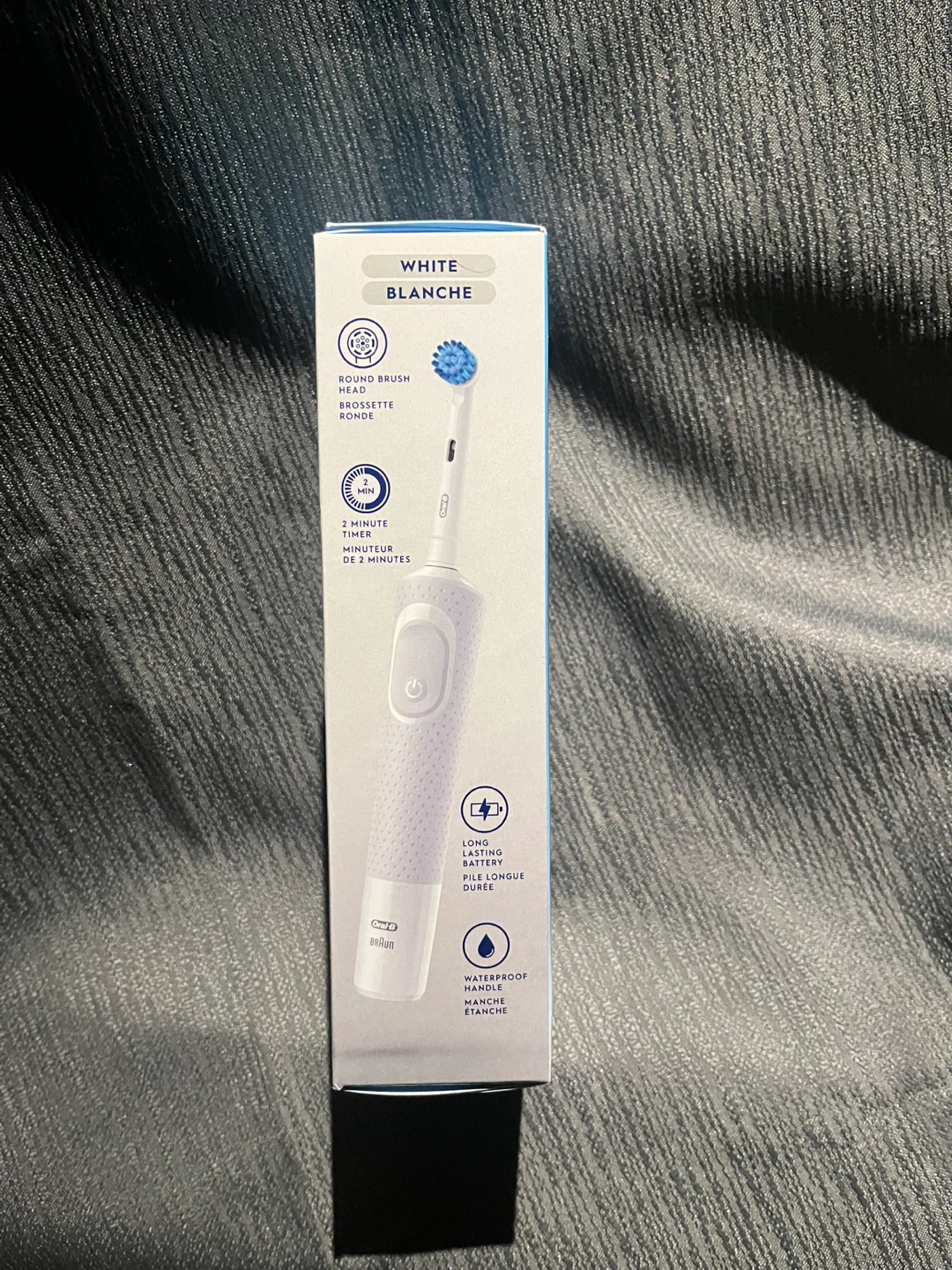 Oral-B Pro 300 Vitality Electric Toothbrush - photo 2
