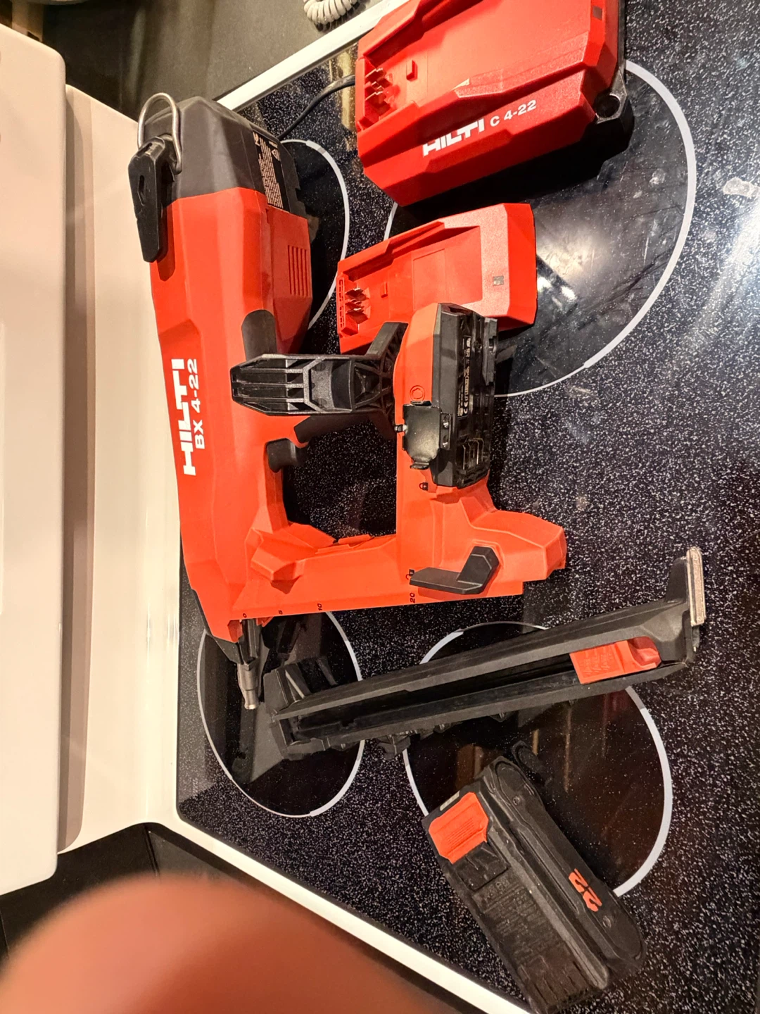 Hilti BX 4-22 Cordless Concrete Nailer - photo 3