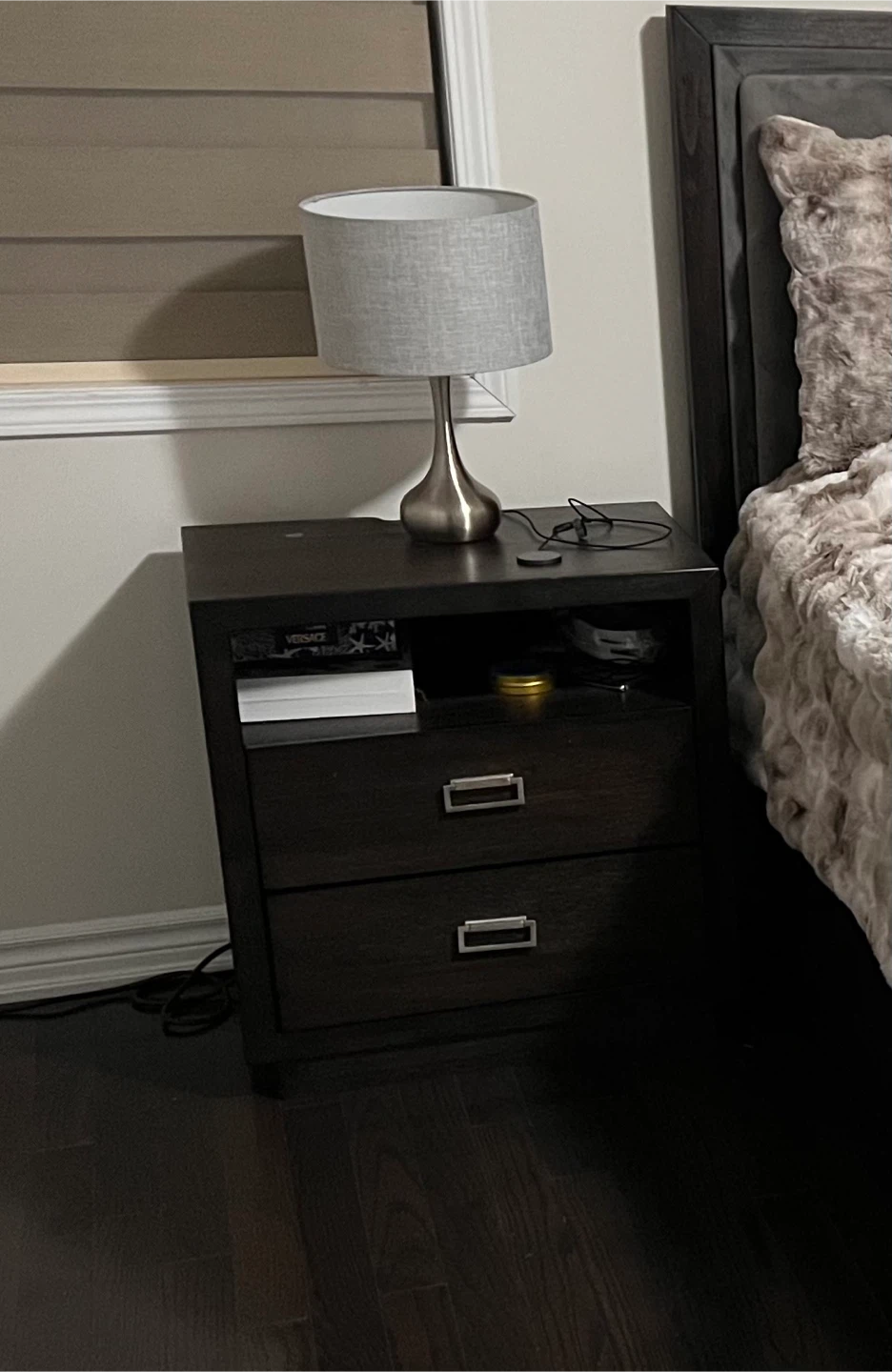 Queen Size Bed Frame with Storage Bench and 2 Nightstands - photo 3