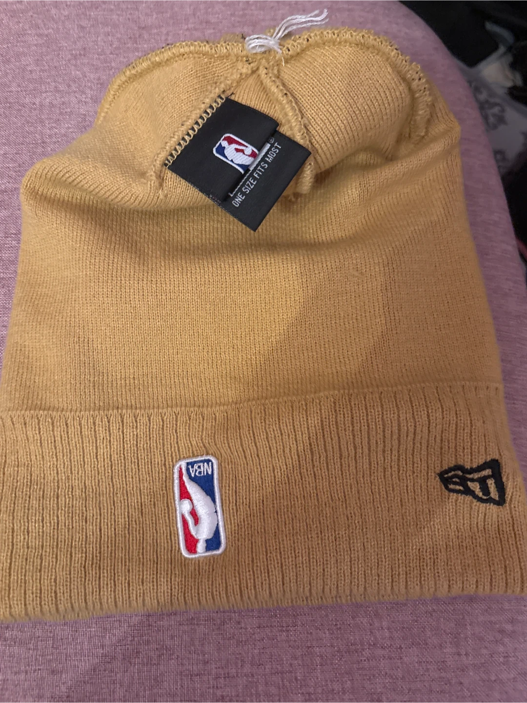 New Era NBA Toronto Beanie - photo 3