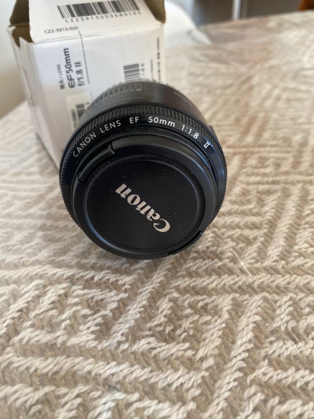 Canon EF 50mm f/1.8 II Lens - photo 2