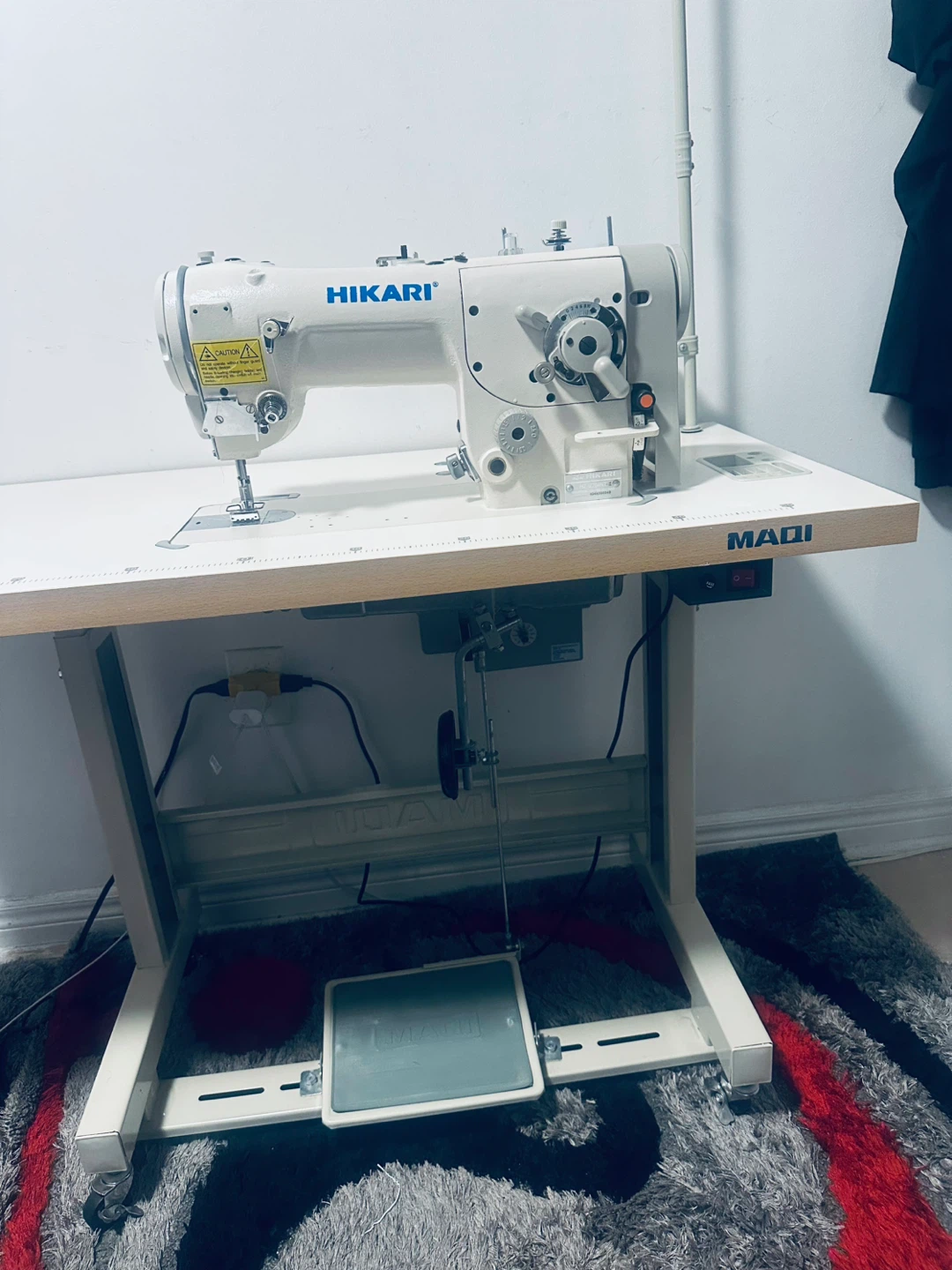 Hikari Industrial Sewing Machine - photo 2
