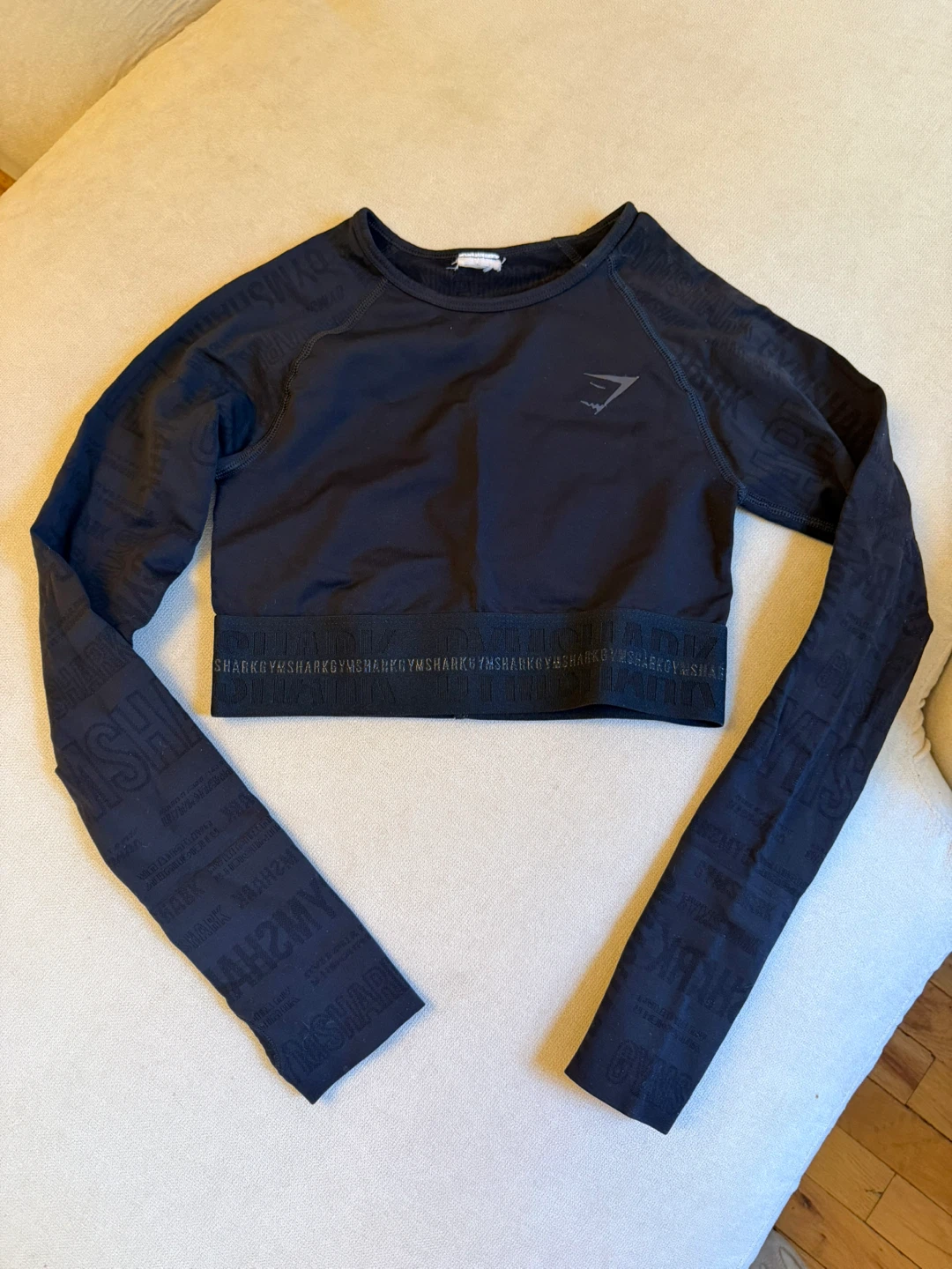 Gymshark Black Long Sleeve Crop Top with Thumb Holes
