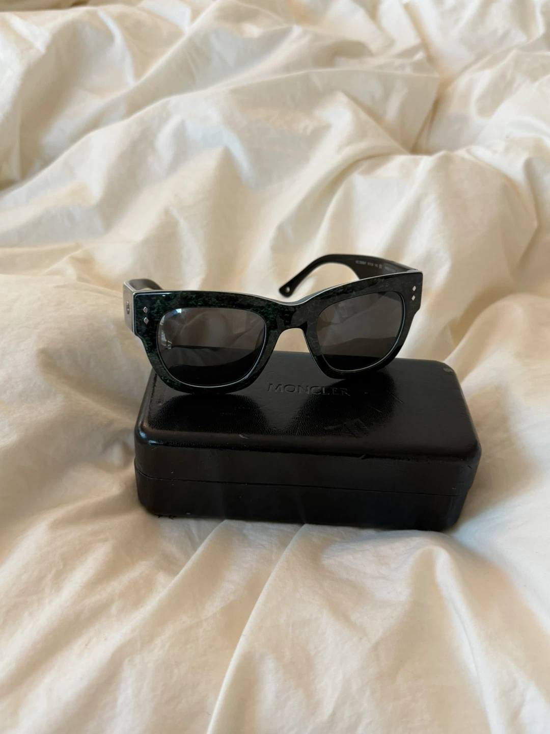Moncler Sunglasses - photo 2