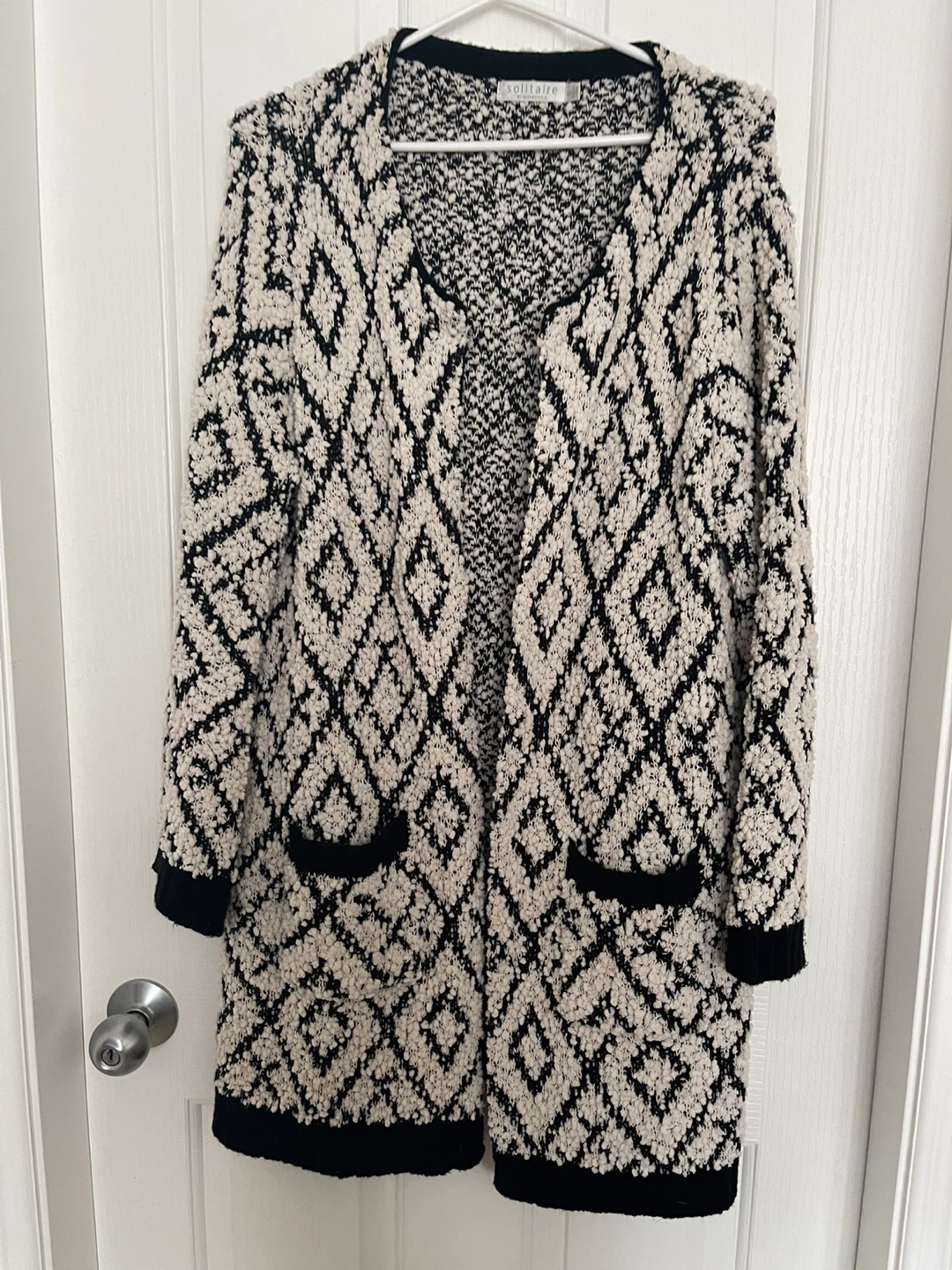 Black and Cream Diamond Pattern Cardigan - photo 4