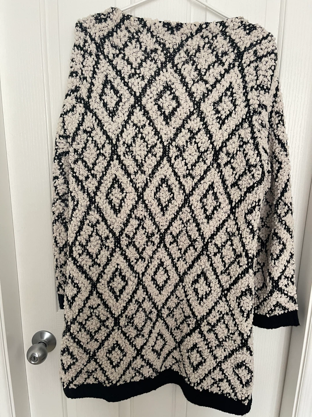 Black and Cream Diamond Pattern Cardigan