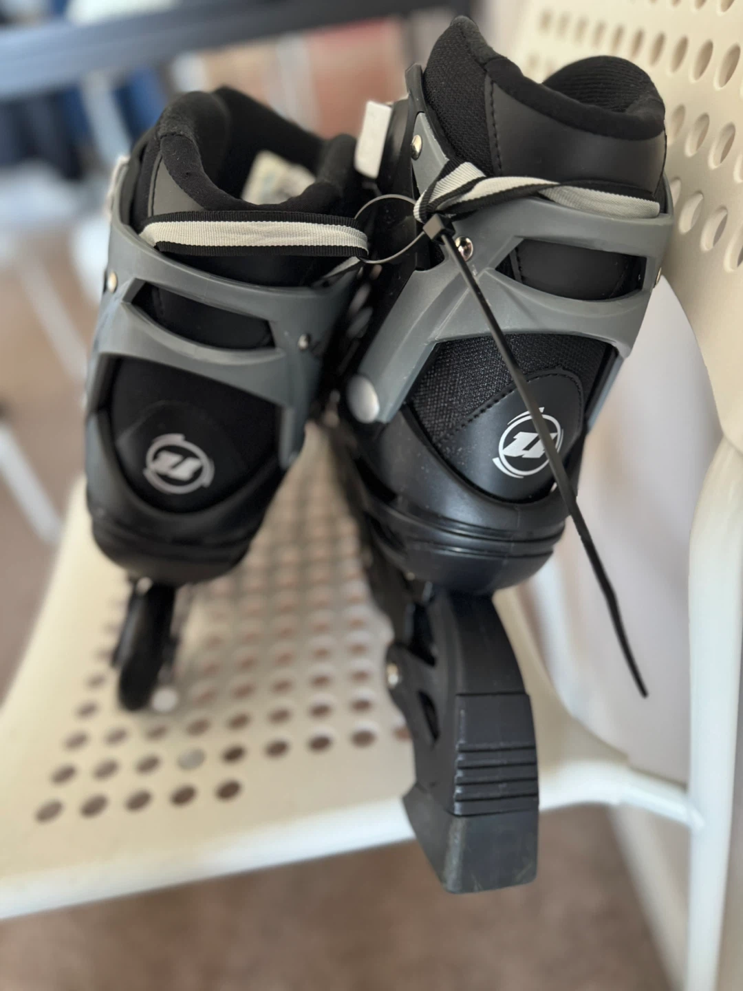 Ultra Wheels Inline Skates (Size 8) - photo 4