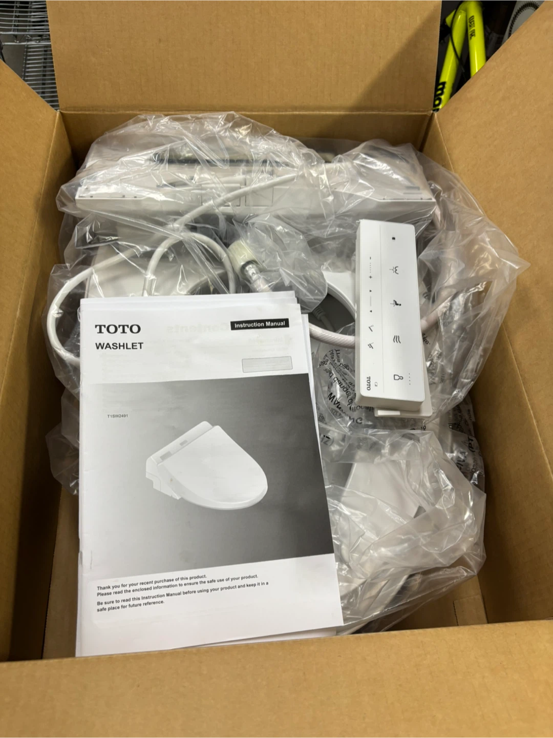 TOTO Washlet Bidet Toilet Seat - photo 4