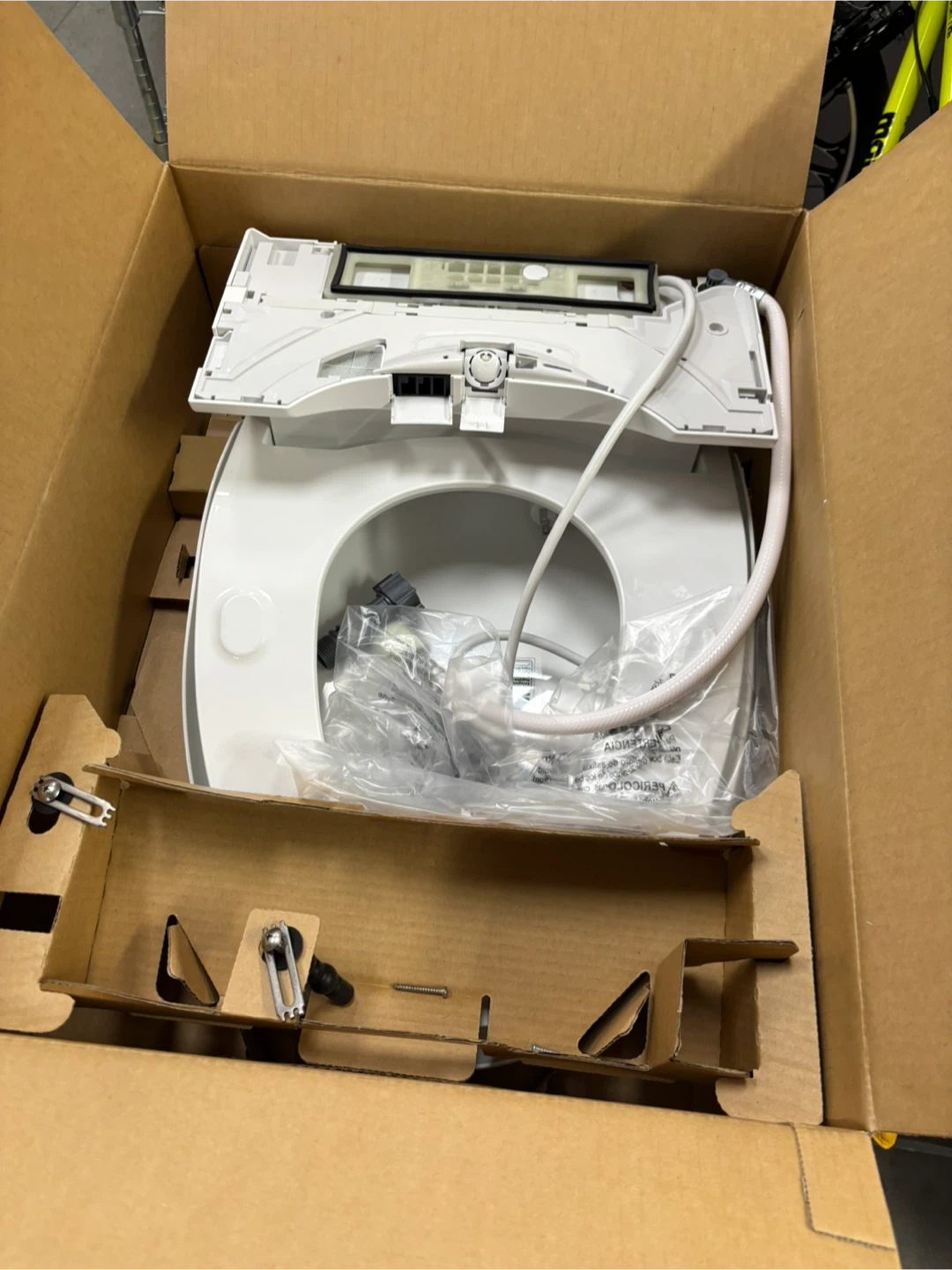 TOTO Washlet Bidet Toilet Seat - photo 2