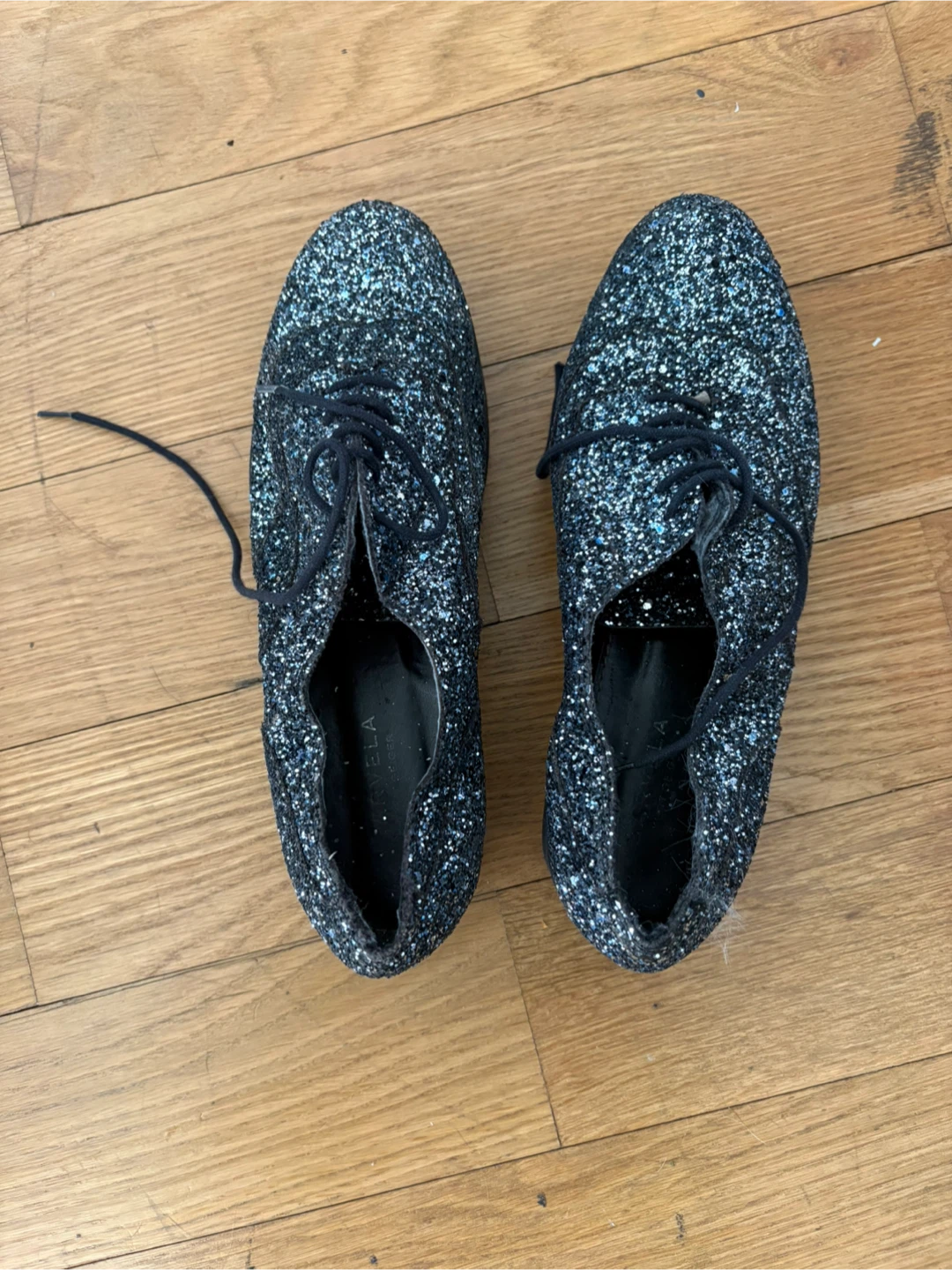 Women's Shoes Size 7-7.5 - photo 3