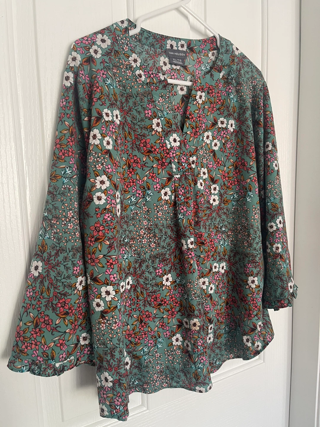 Van Heusen Women's Floral Print Blouse