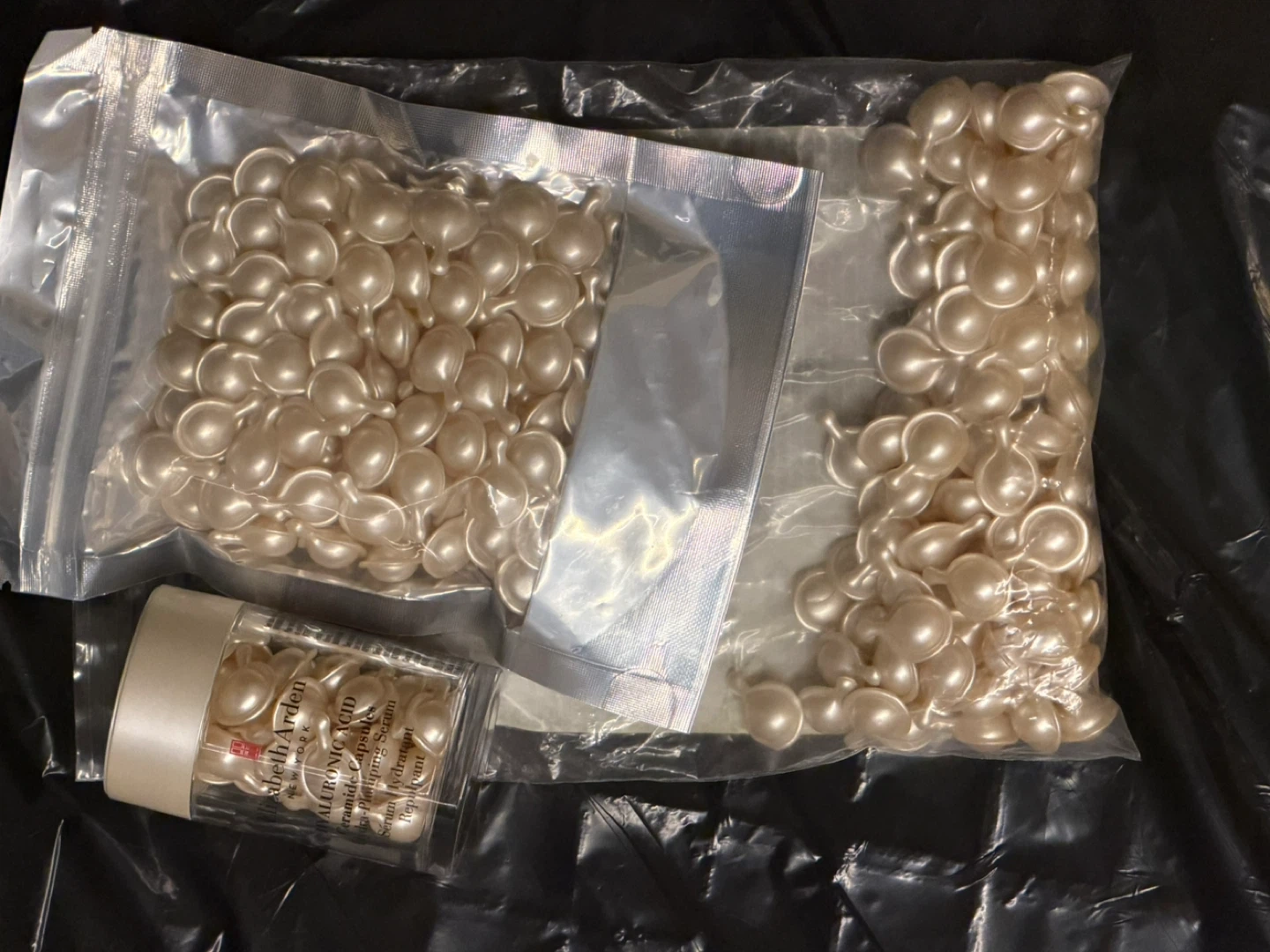 Elizabeth Arden Hyaluronic Acid Ceramide Capsules