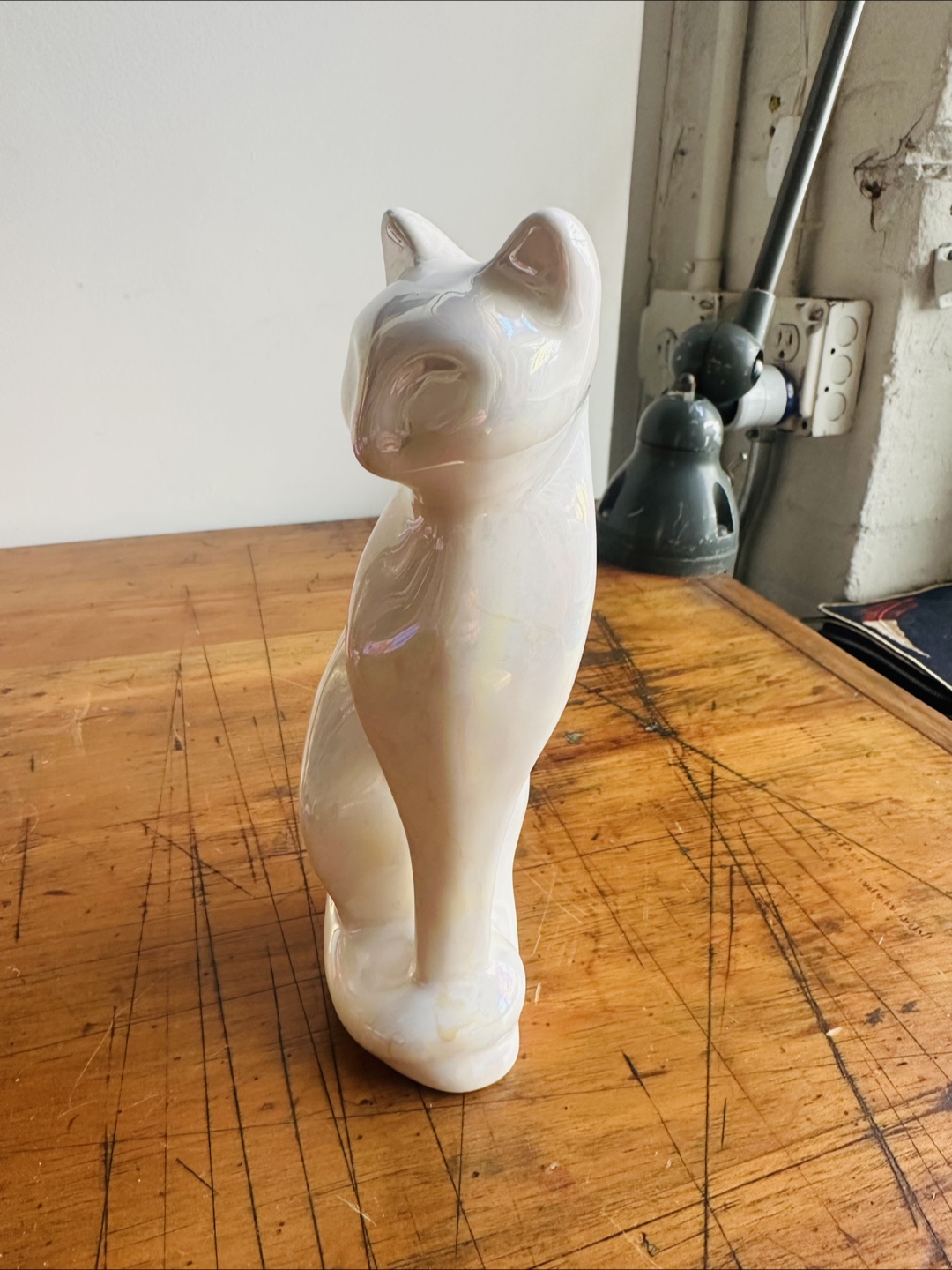 Cameron & Sons Ltd. White Iridescent Ceramic Cat Sculpture - photo 5