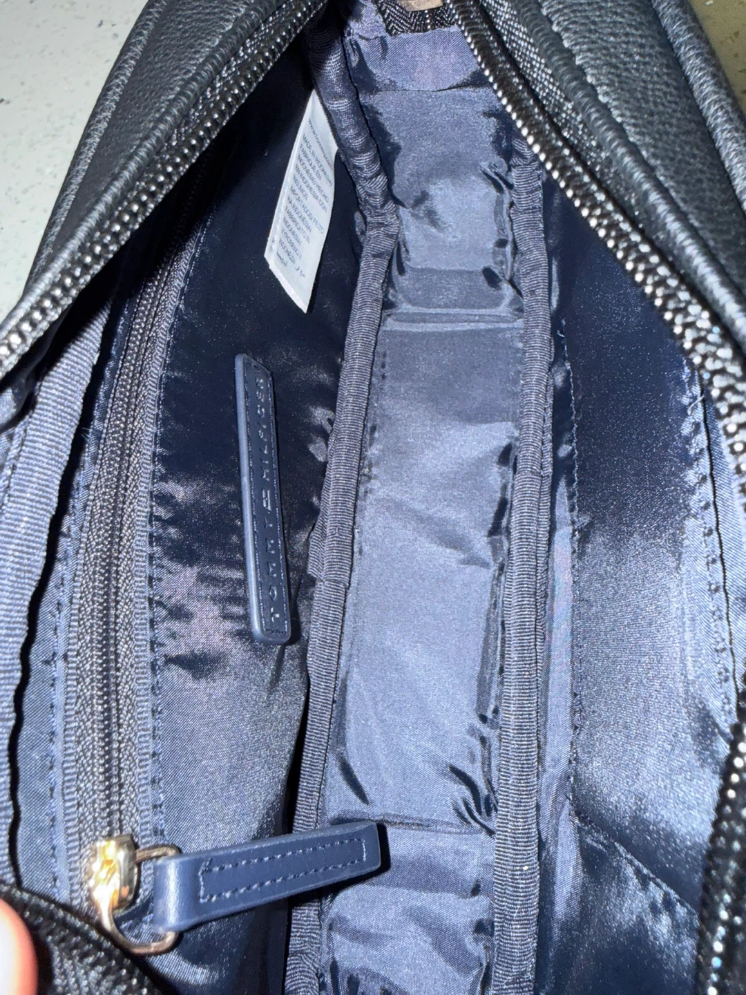 Tommy Hilfiger Black Crossbody Bag - photo 4