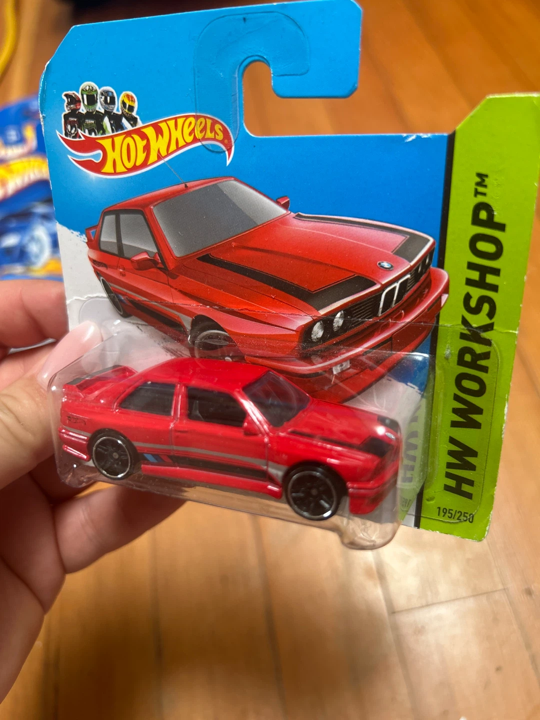 Hot Wheels '92 BMW M3 HW Workshop Die-cast Car - photo 2