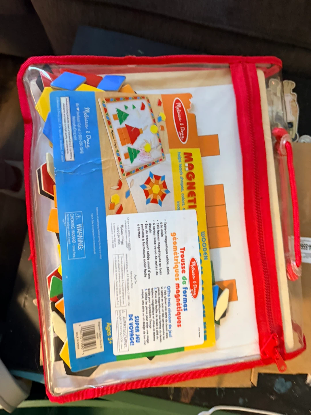 Melissa & Doug Wooden Geometric Magnetic Shapes Travel Game - photo 2