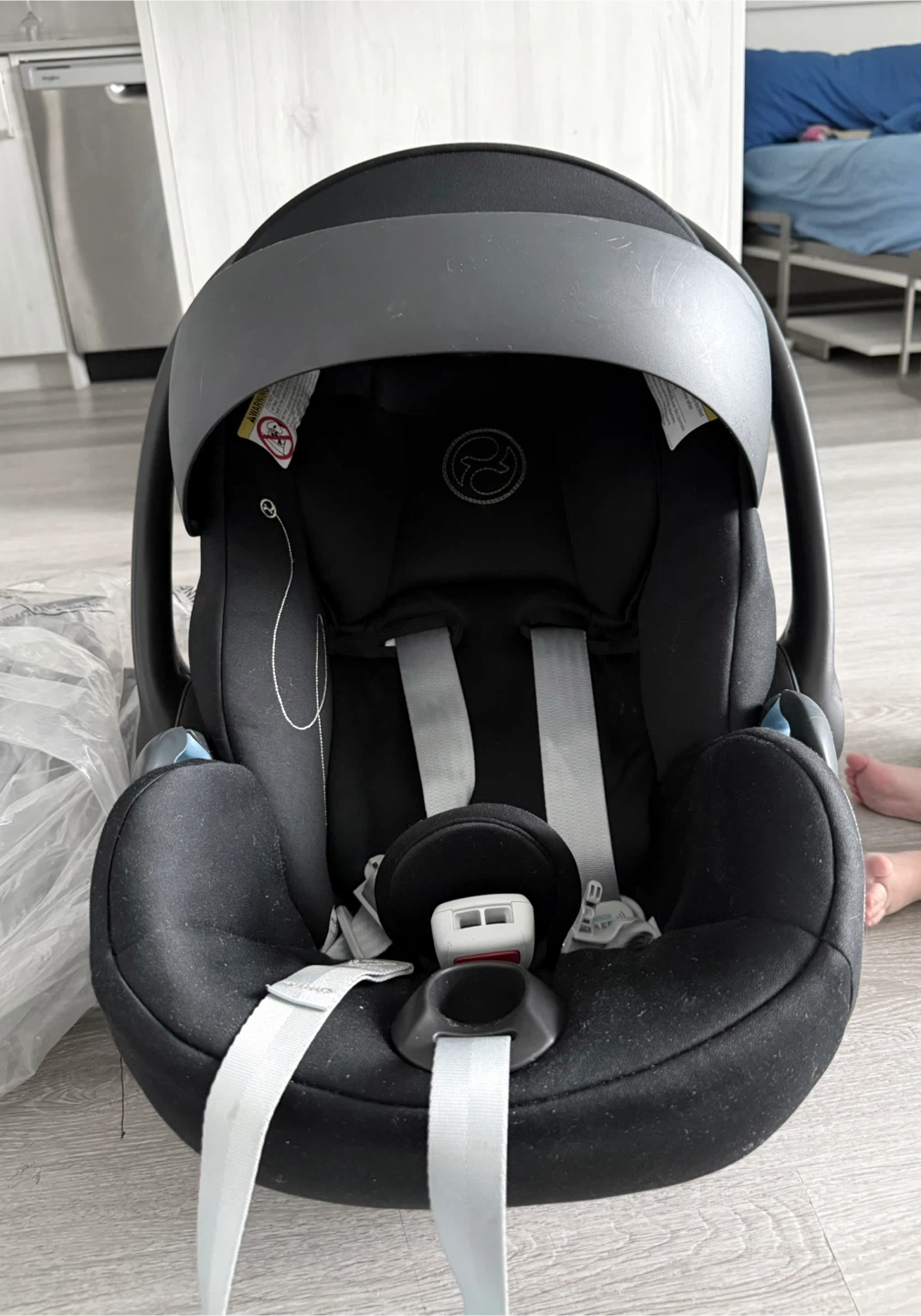 Cybex Infant Car Seat with Base - photo 3