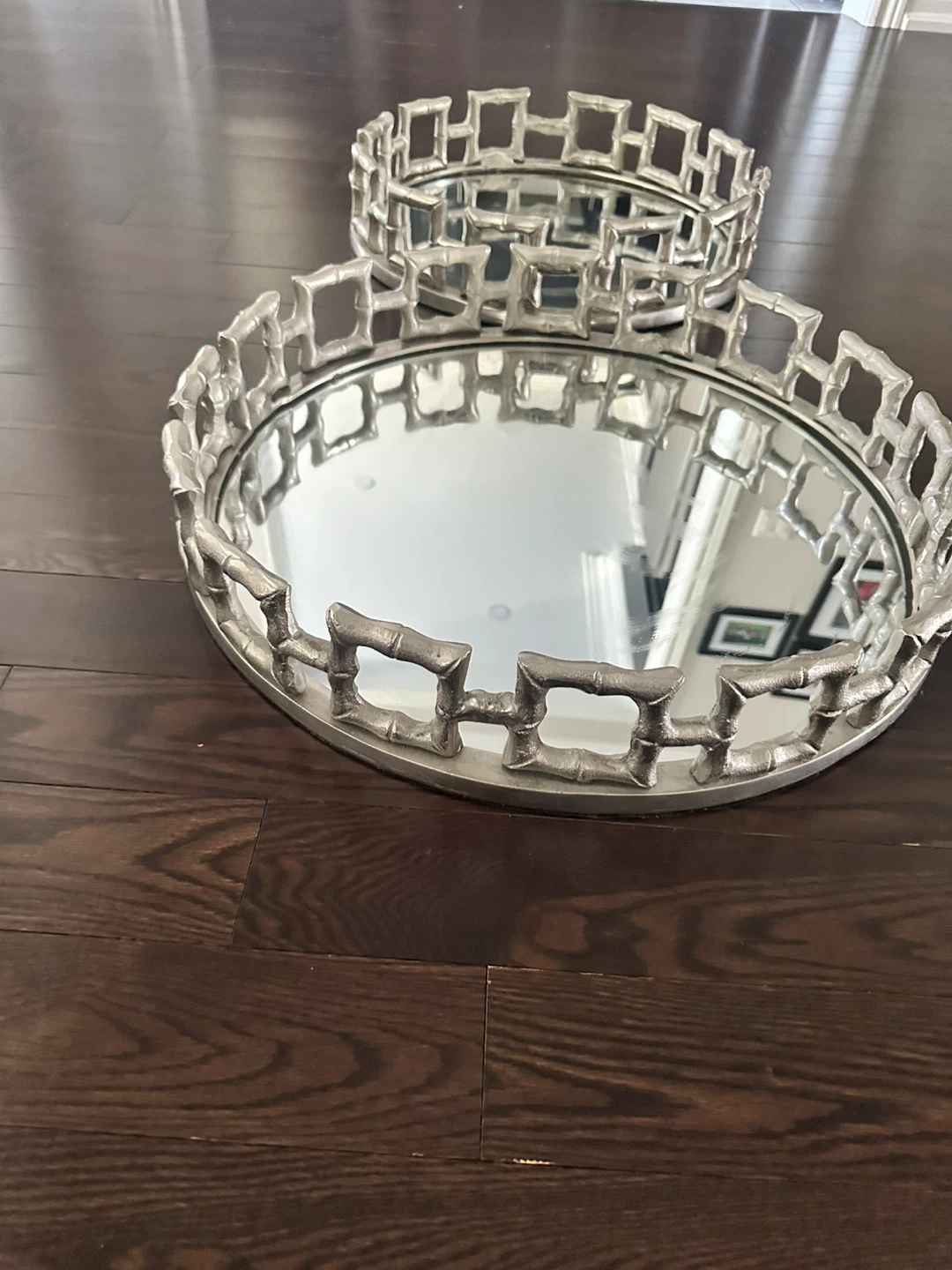 Set of 2 Mirrored Decorative Trays - photo 3