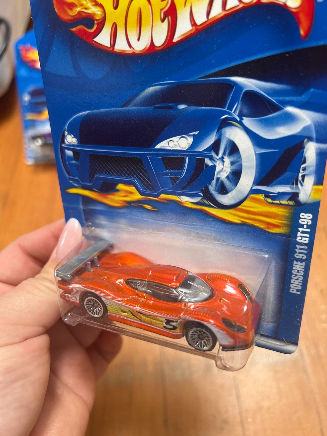 Hot Wheels Porsche 911 GT1-98 - photo 2