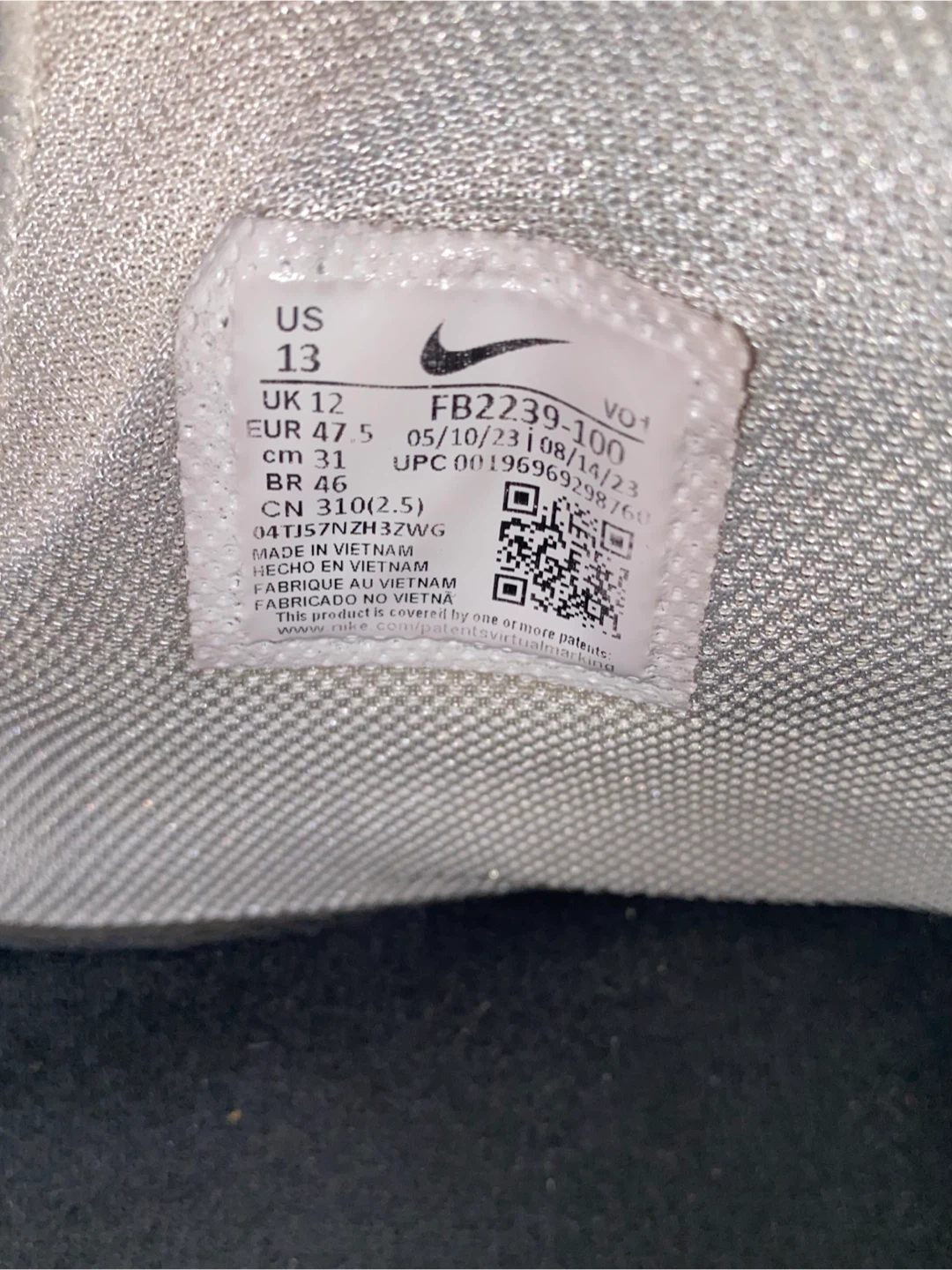 Nike LeBron Witness 8 size US 13 - photo 4