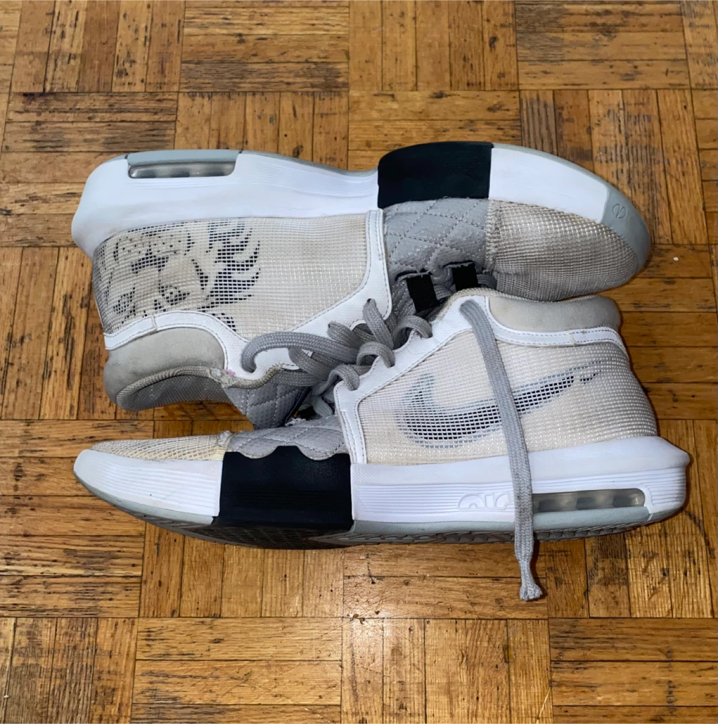 Nike LeBron Witness 8 size US 13 - photo 2