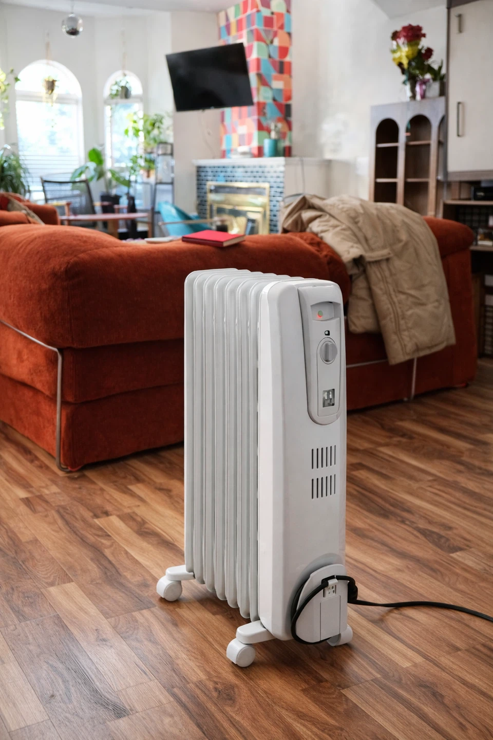 White Oil-Filled Radiator Heater with Wheels