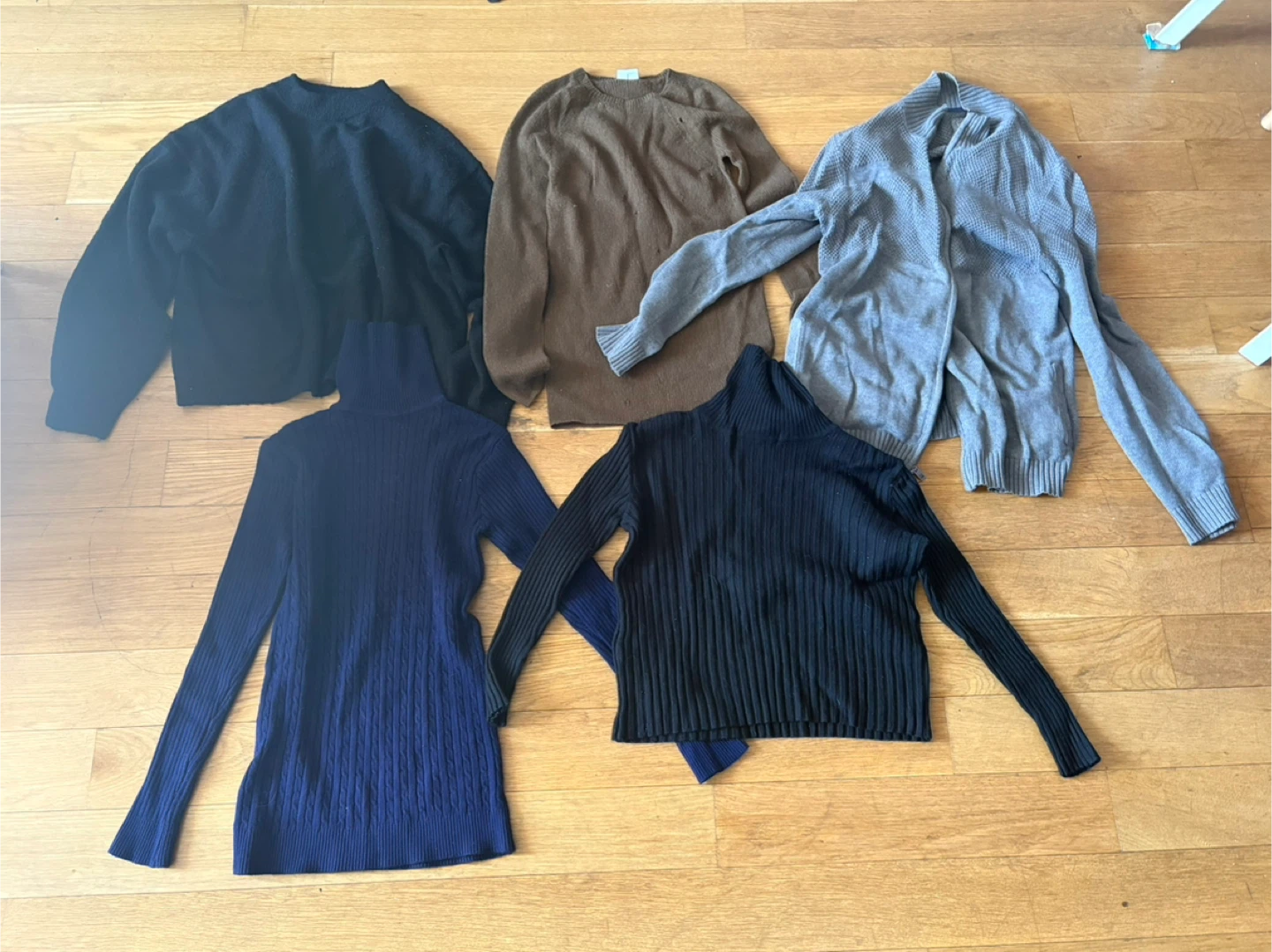 Women's Closet Cleanout - Bundle & Save! - photo 5