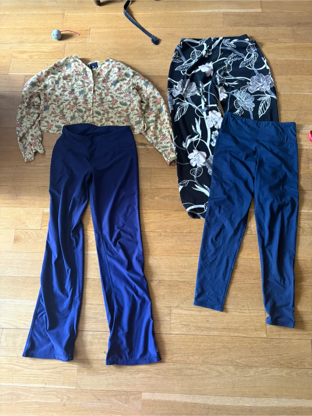 Women's Closet Cleanout - Bundle & Save! - photo 4