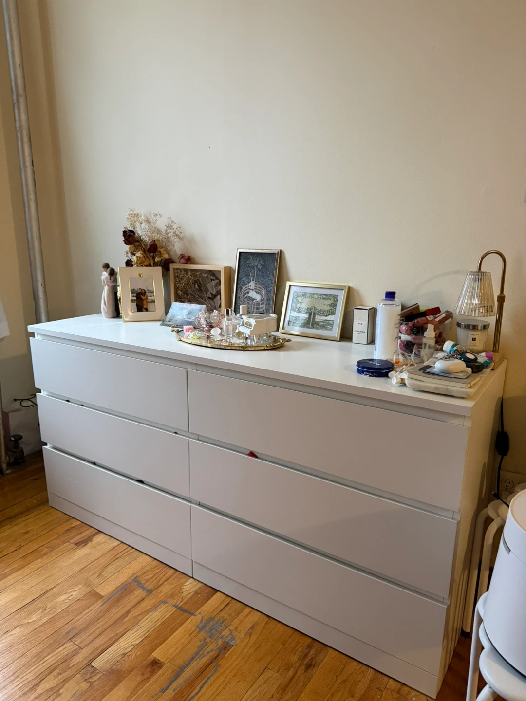 White 6-Drawer Dresser - photo 2