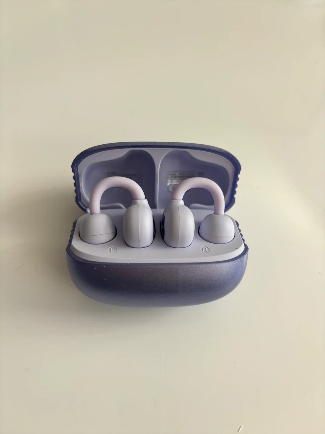 Monster Wireless open ear headphones with Charging Case