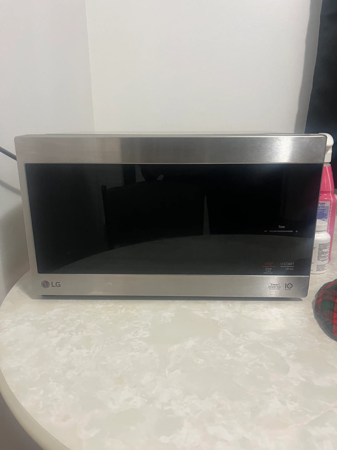 LG Microwave Oven