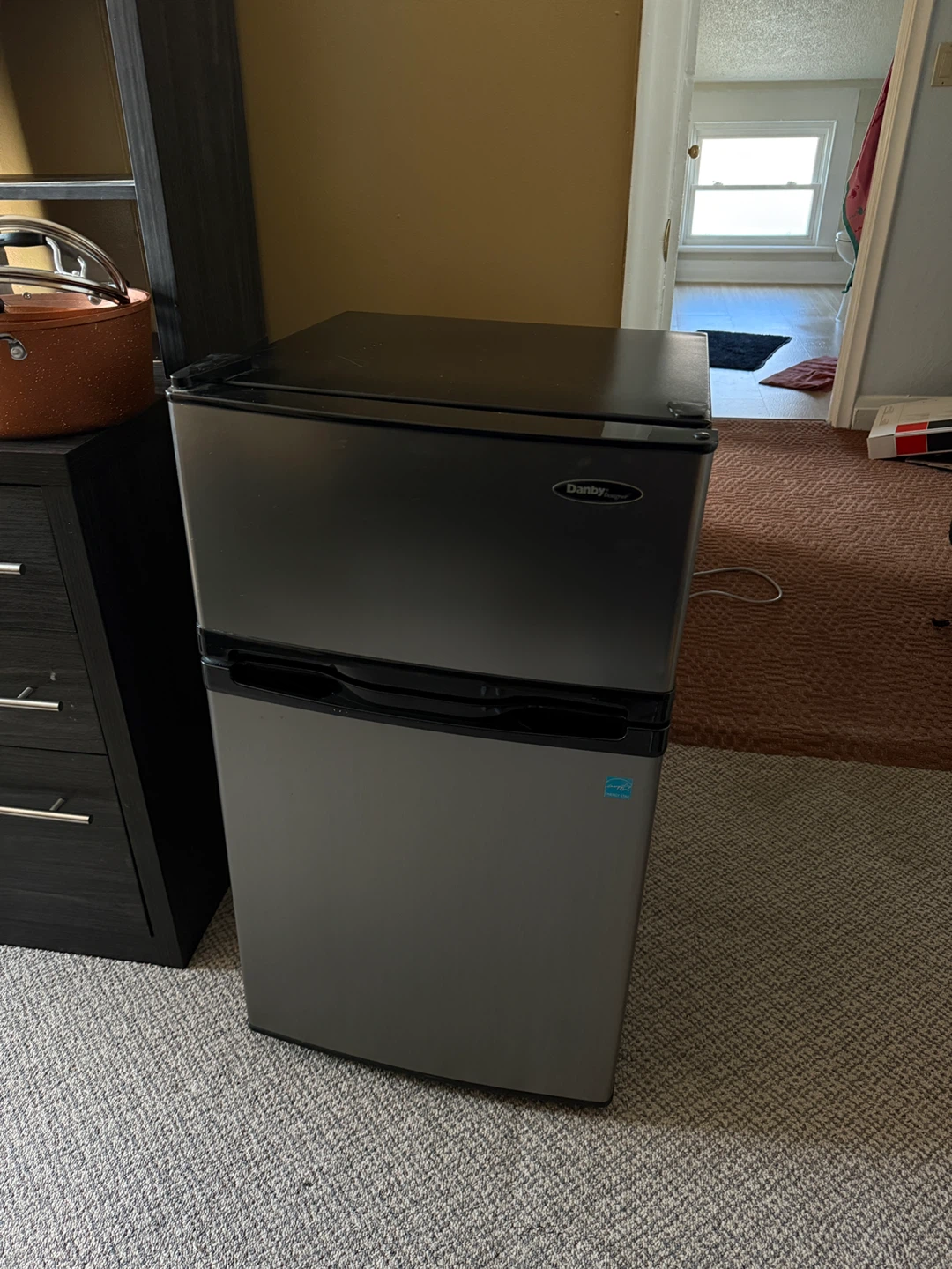 Danby Mini Fridge - photo 5