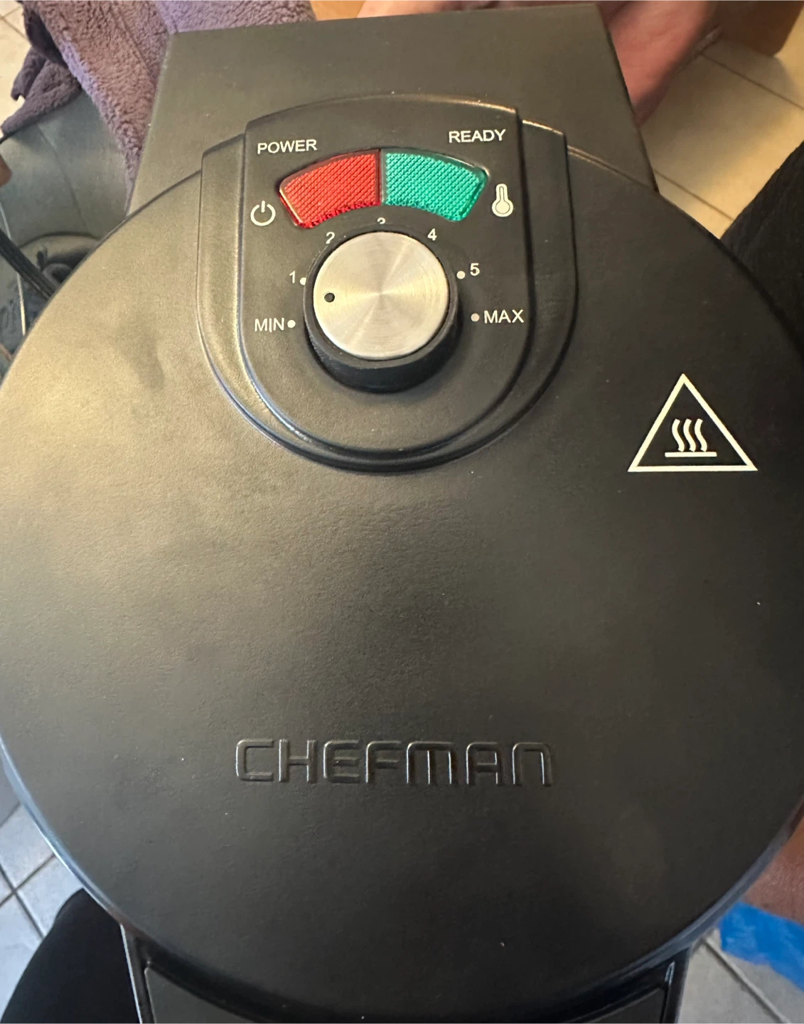 CHEFMAN Anti-Overflow Waffle Maker - photo 2