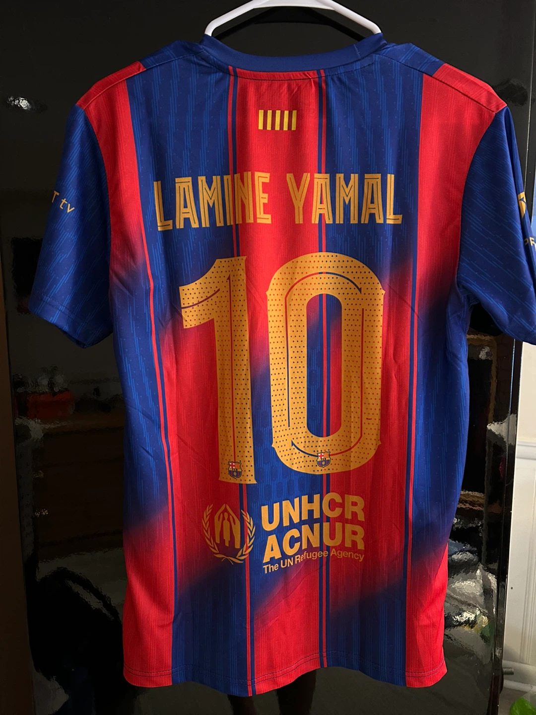 FC Barcelona Lamine Yamal #10 Jersey - Size S