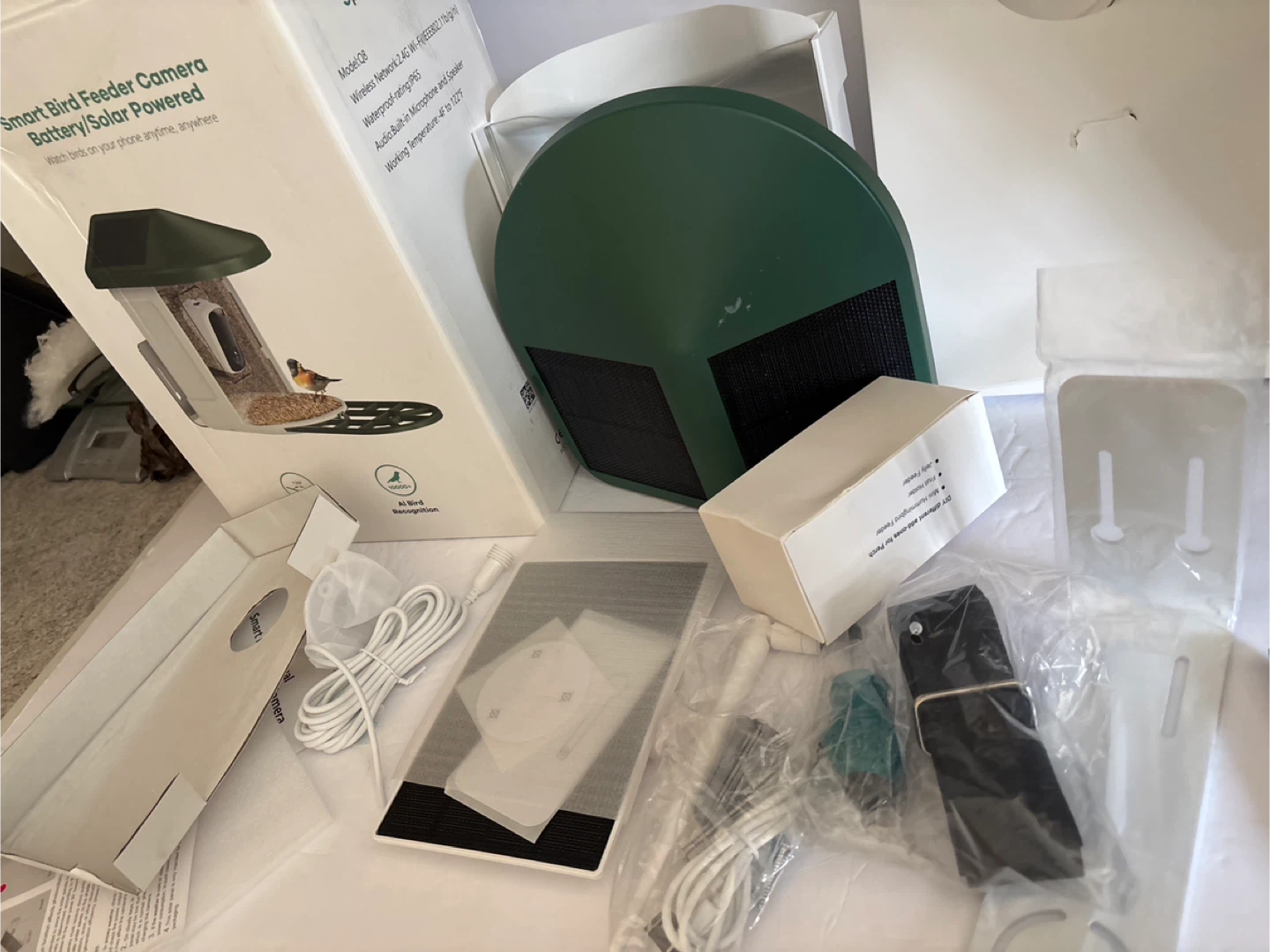 Smart Bird Feeder Camera Battery/Solar Powered - photo 3