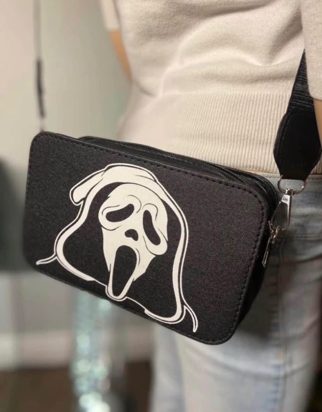 NWOT: Horror Movie Scream Ghostface Crossbody Block Bag Purse - photo 4