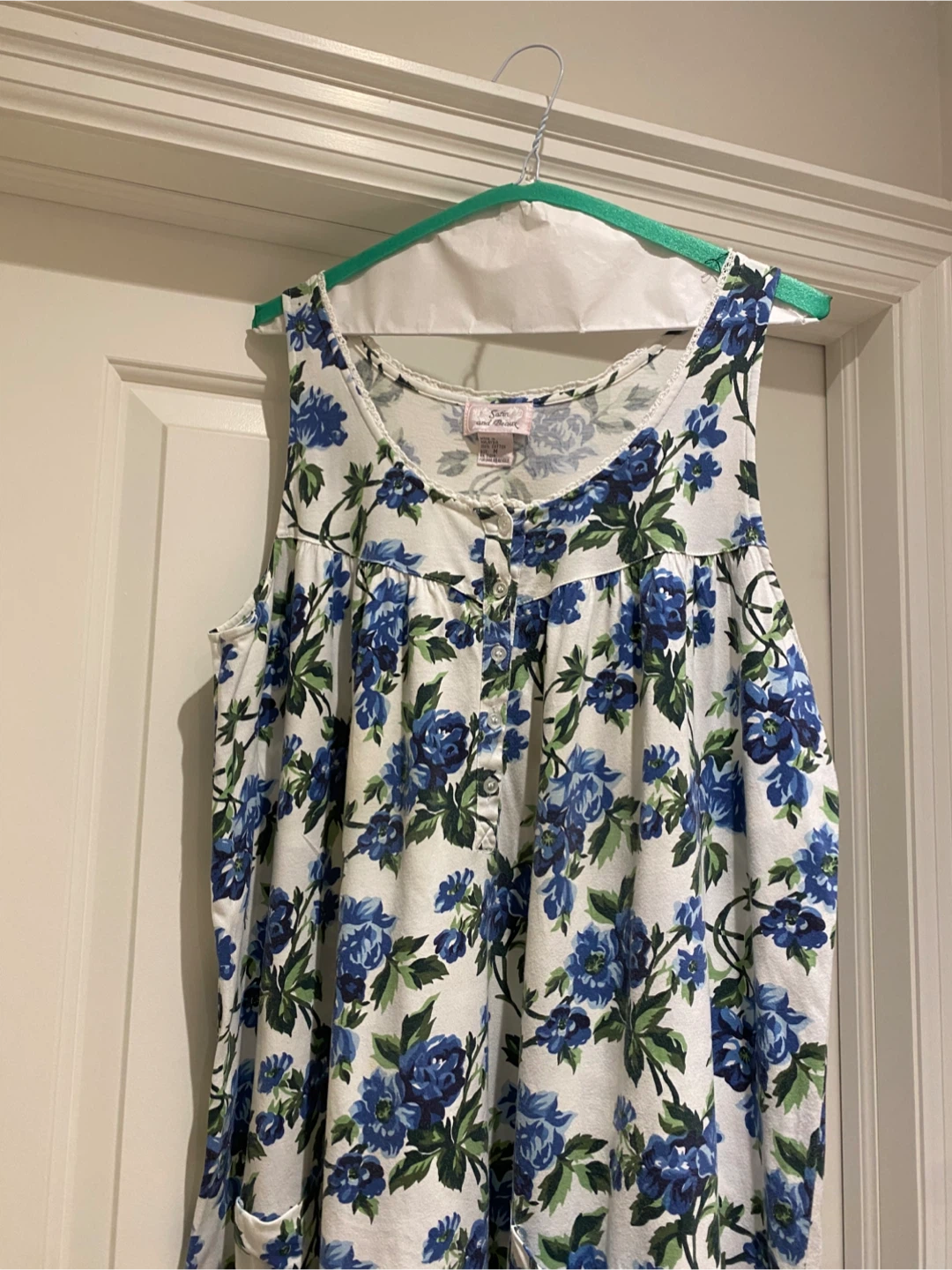 Women's Blue Floral Nightgown