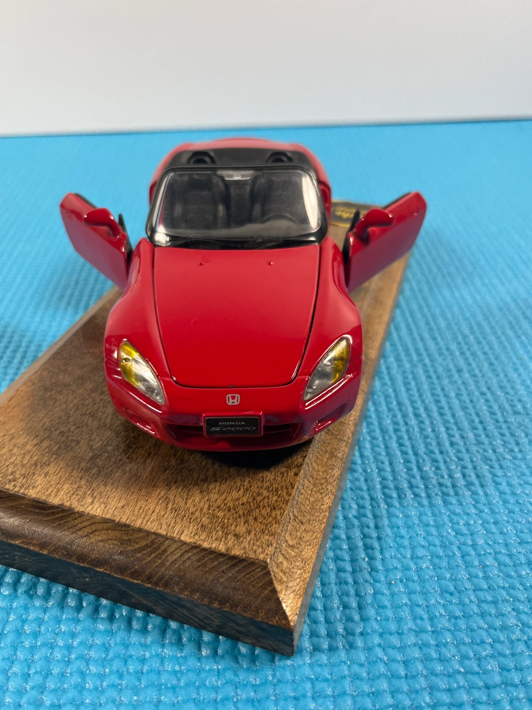 Red Honda S2000 European Version Diecast Model Car - photo 4